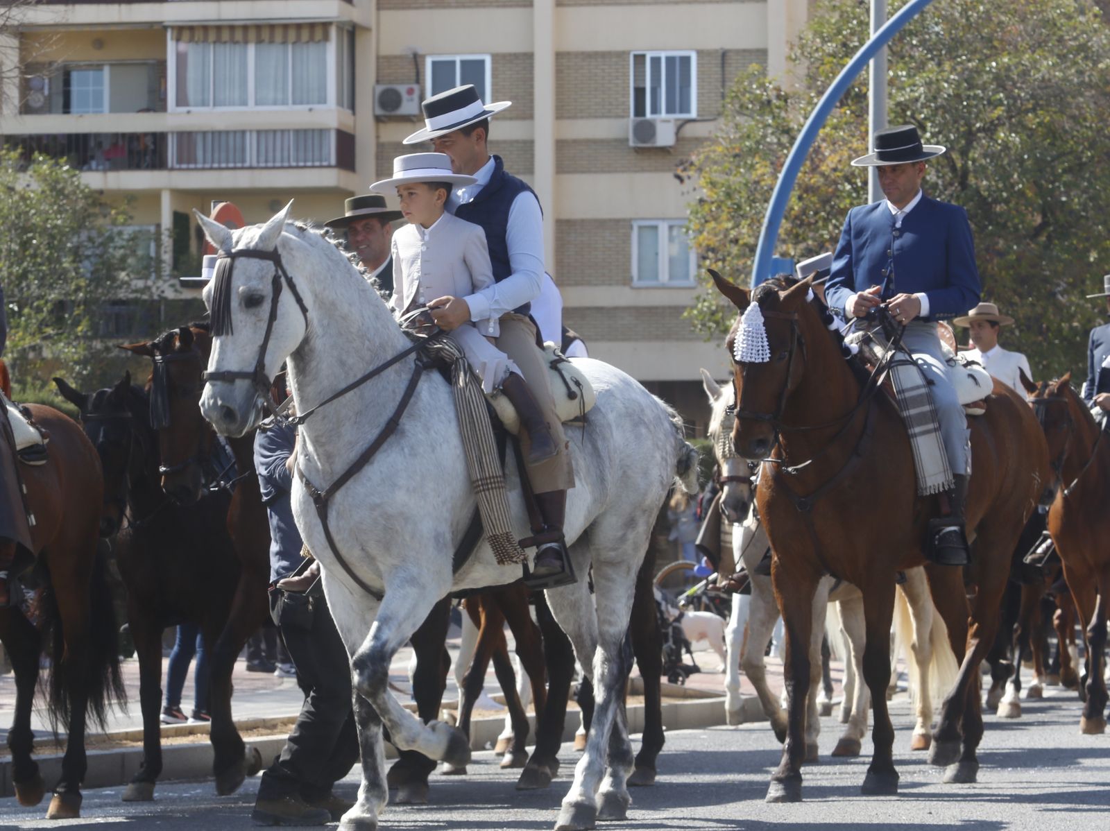 La marcha hípica en Córdoba por el 28-F, en fotografias.
