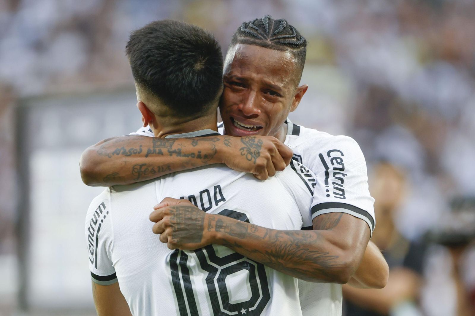Las fotos de una final de la Libertadores histórica; Botafogo, campeón con 10, ante Atlético Mineiro