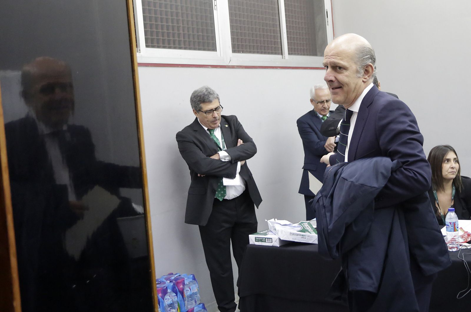 Las imágenes de la junta de accionistas del Betis