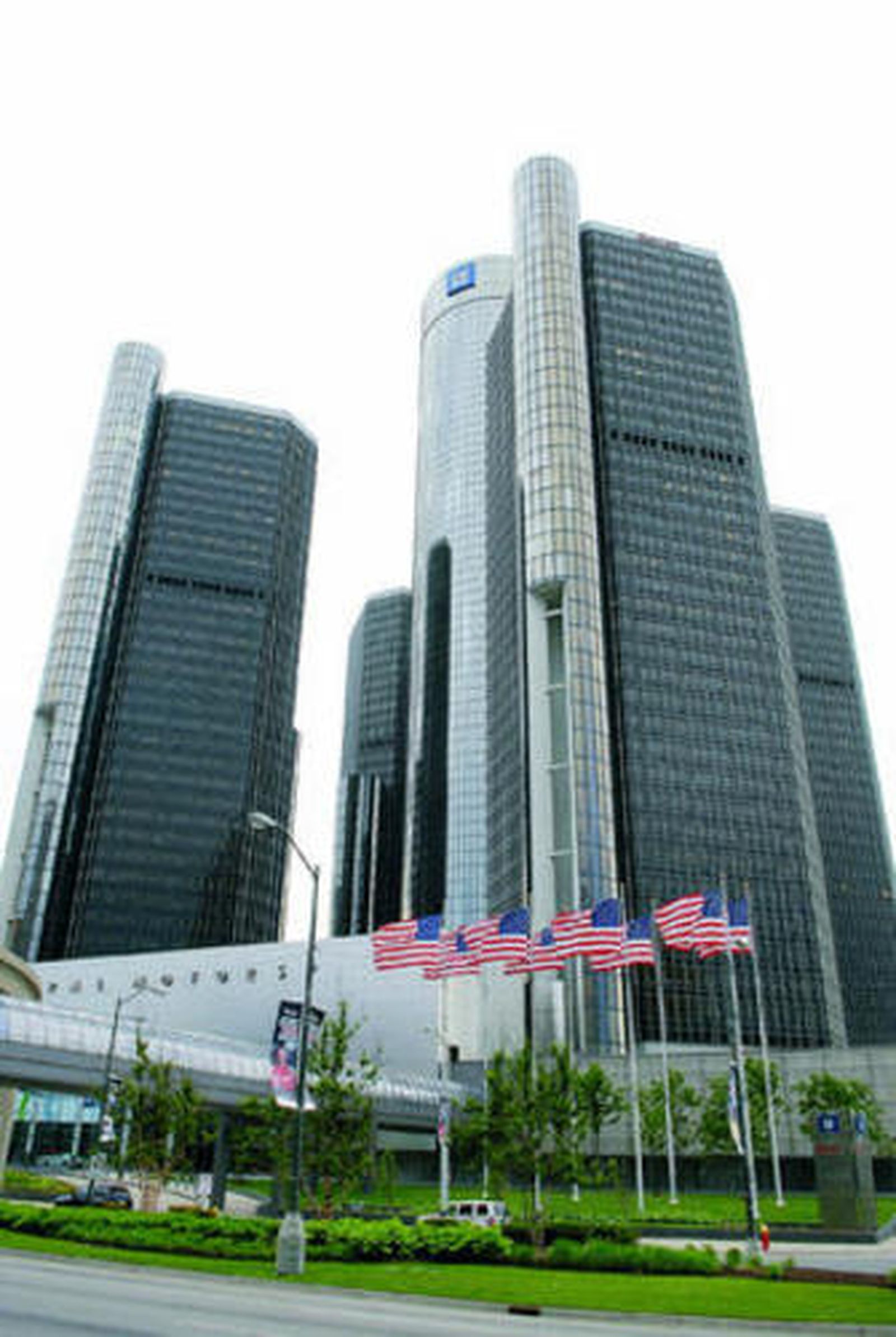 Panorámica de la sede de General Motors en Detroit, ayer.