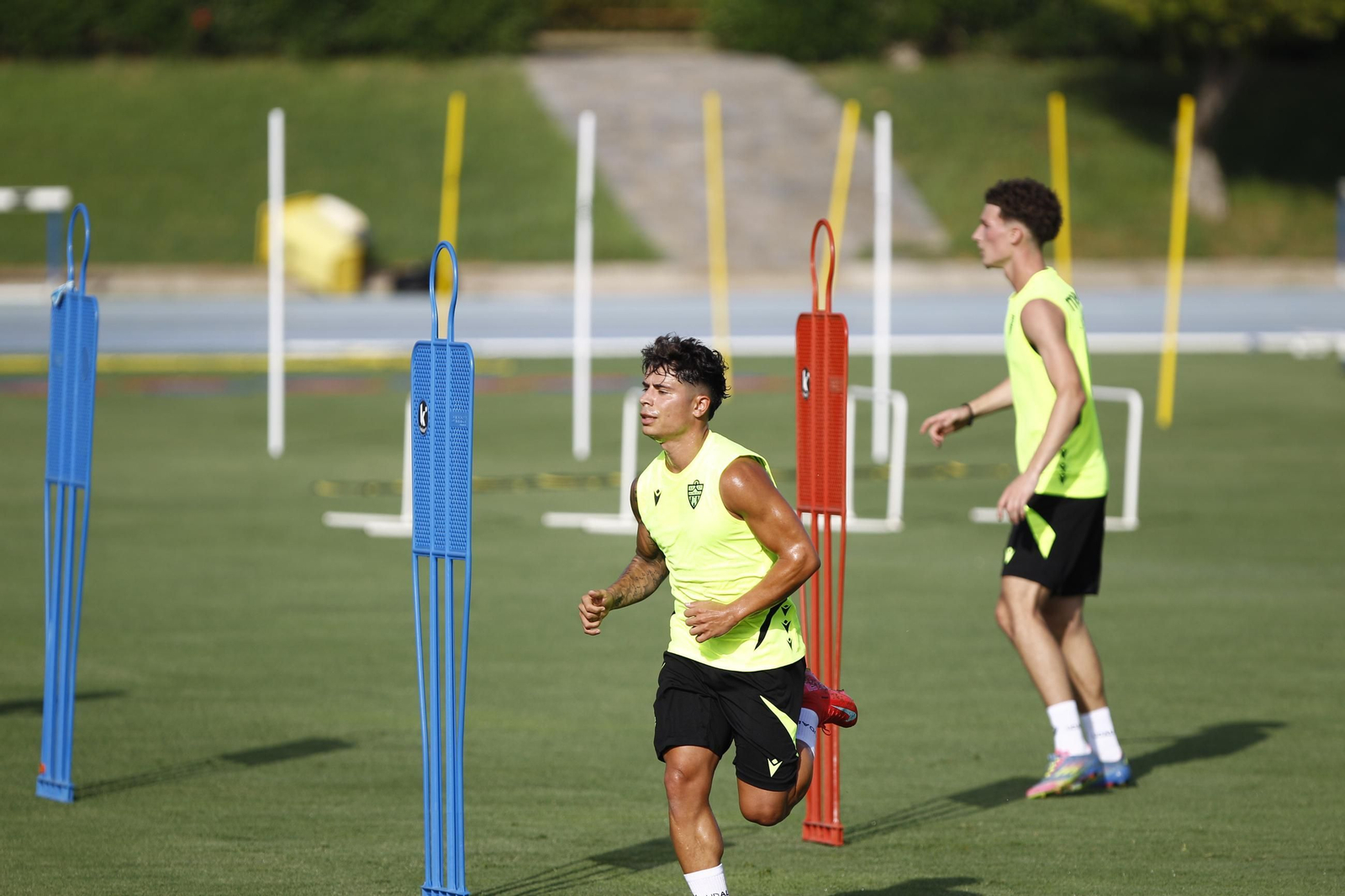 Primer entrenamiento de la Temporada 2025-2026 de la U.D. Almería, en imágenes