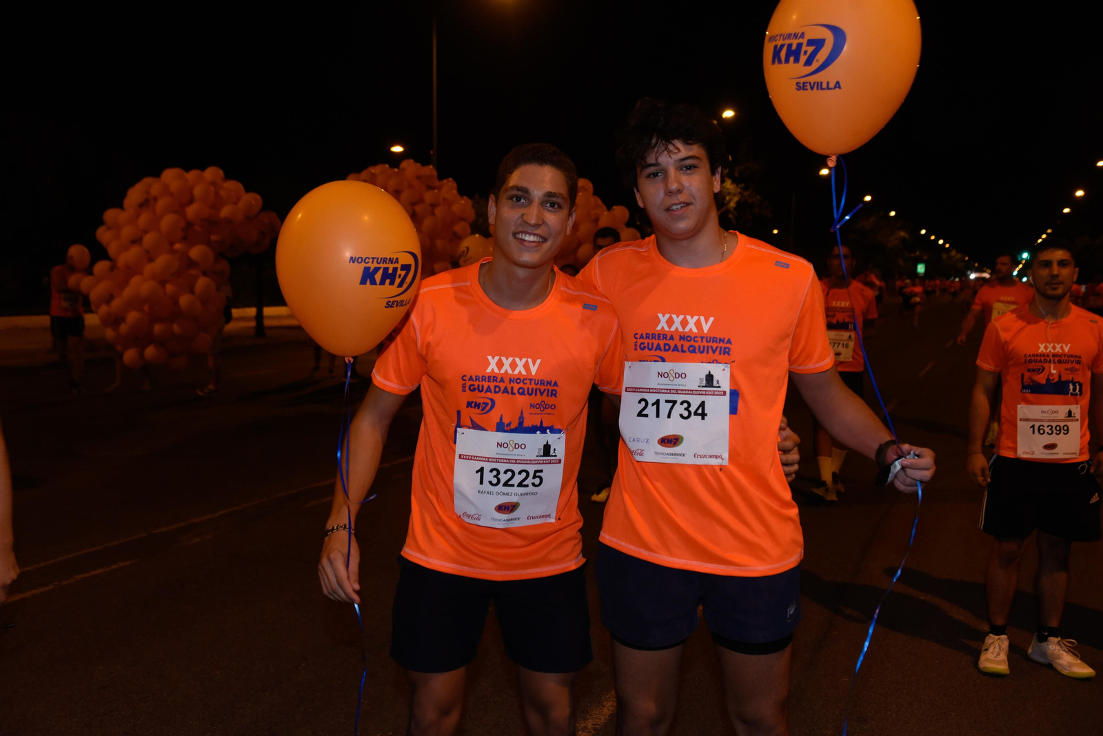 Búscate en la XXXV Carrera Nocturna. 1