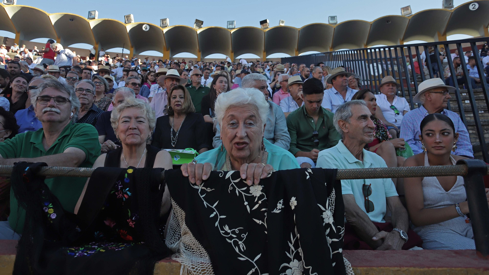 Ambiente en la corrida del sábado de la Feria Taurina de Algeciras