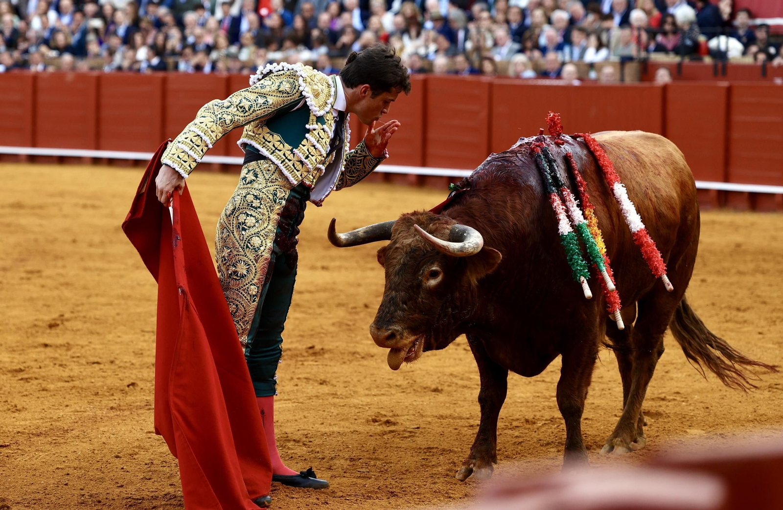 Corrida de toros del Domingo de Resurrección en Sevilla