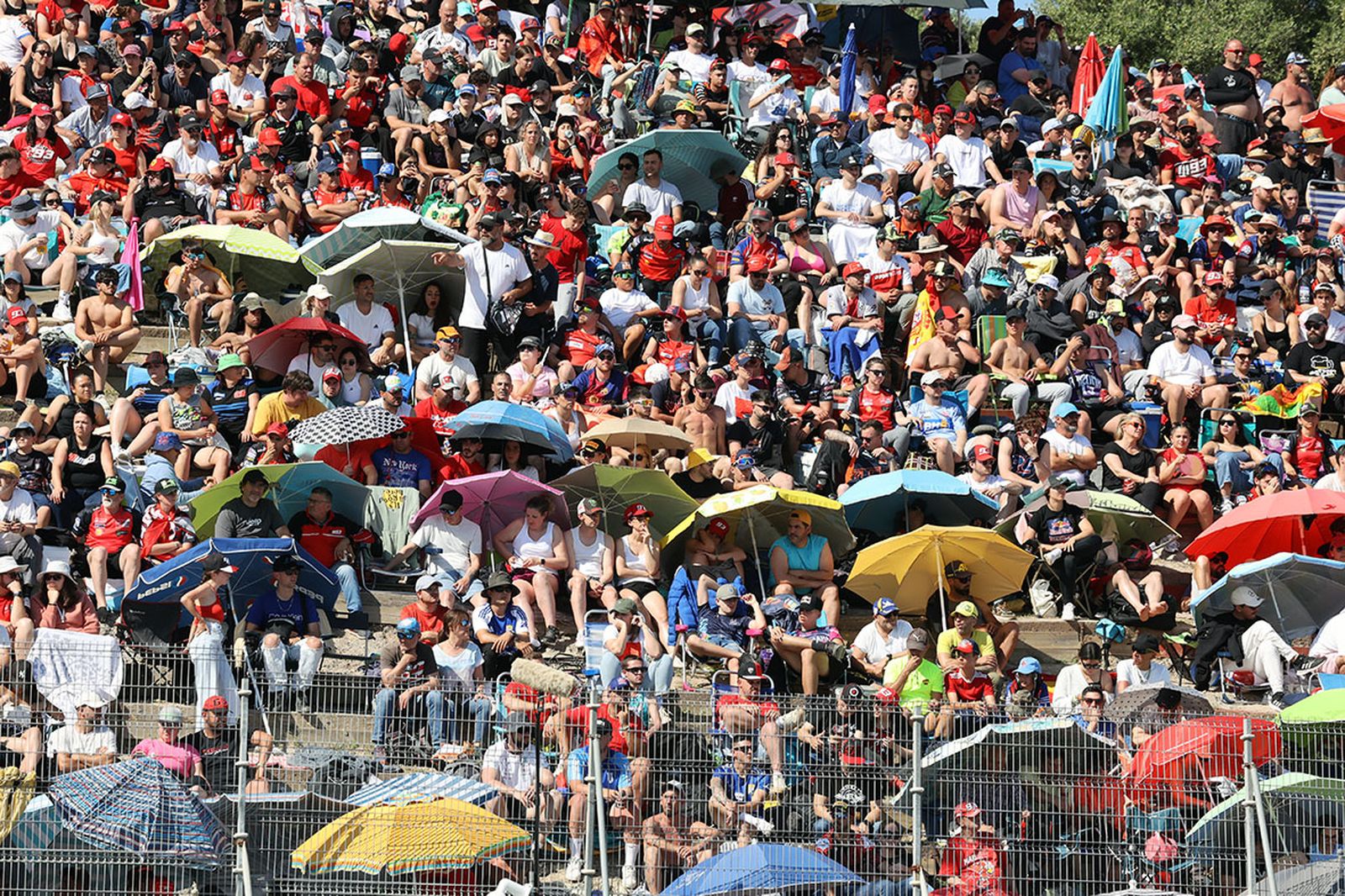Búscate el domingo de Gran Premio de Jerez 2025 (II)