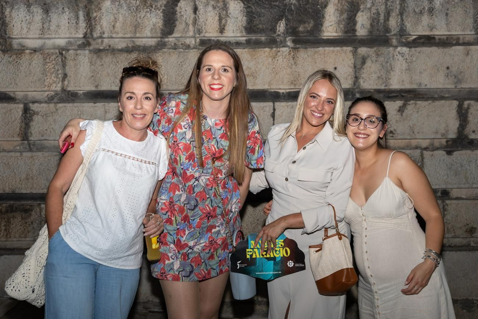 Exhibición de Bailes Medievales y Pasacalles del Lagarto de la Magdalena