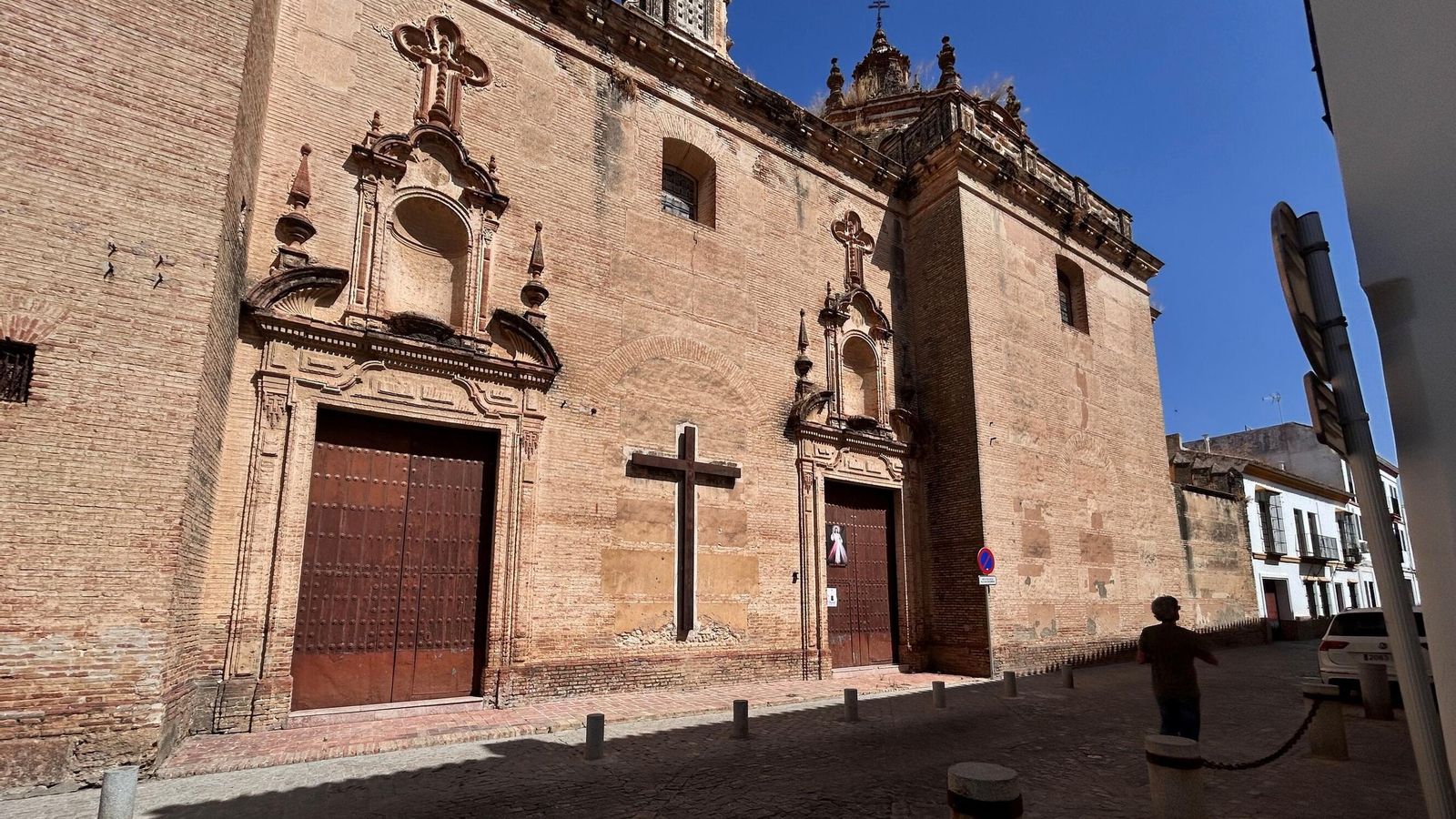 El convento de las Descalzas de Carmona, donde residen las HAM.