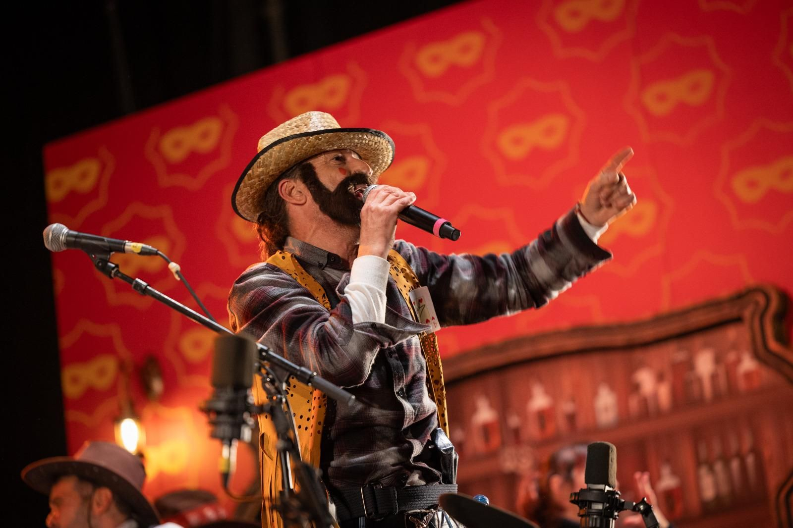 Todas las imágenes del pregón del Sheriff del Carnaval de Cádiz 2024