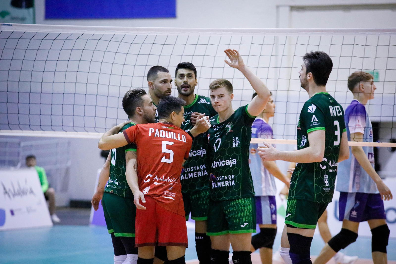 Imágenes del partido entre Unicaja Almería y Grupo Herce Soria