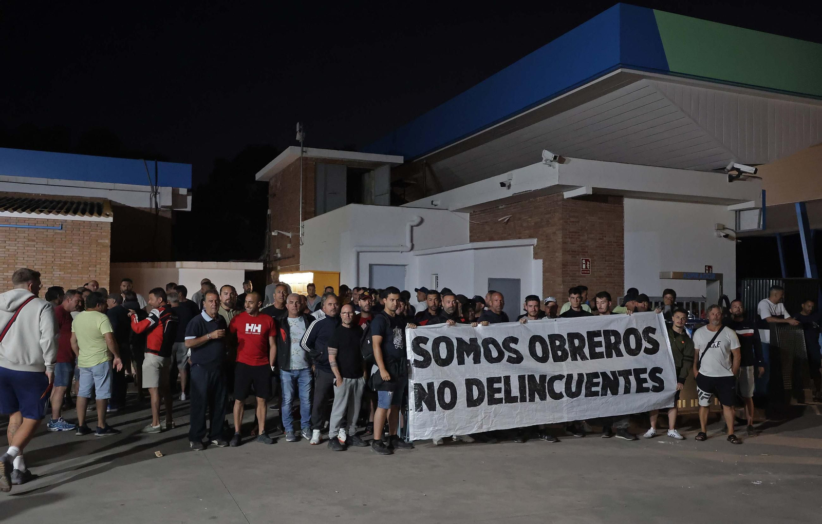 Fotos de la jornada del viernes de la huelga del metal en el Campo de Gibraltar