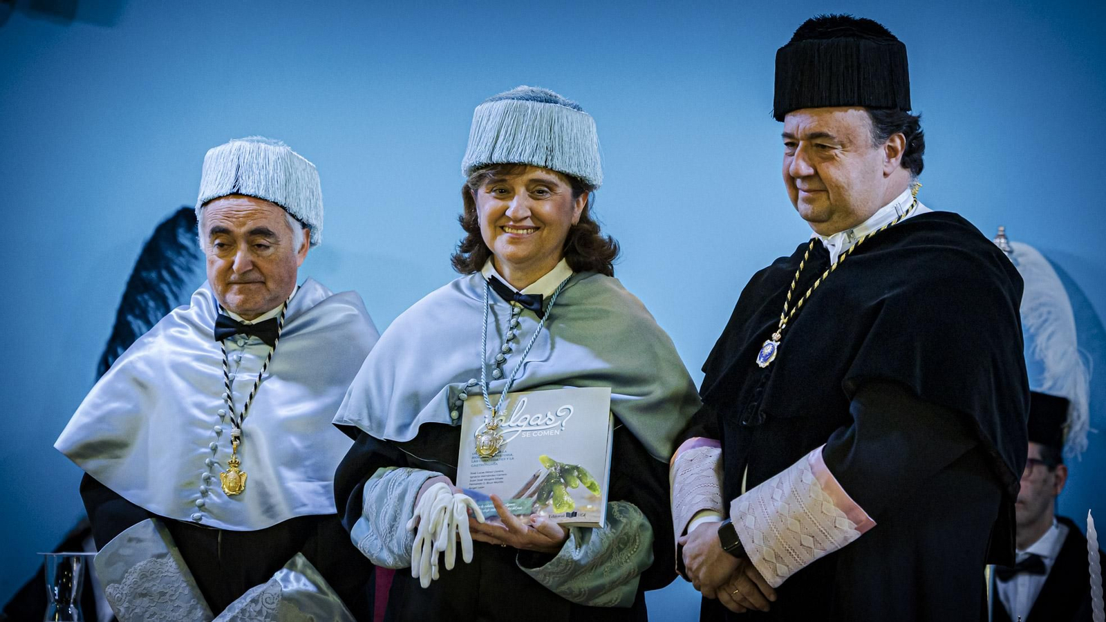 Las mejores imágenes del acto de investidura de doctorados por la UCA