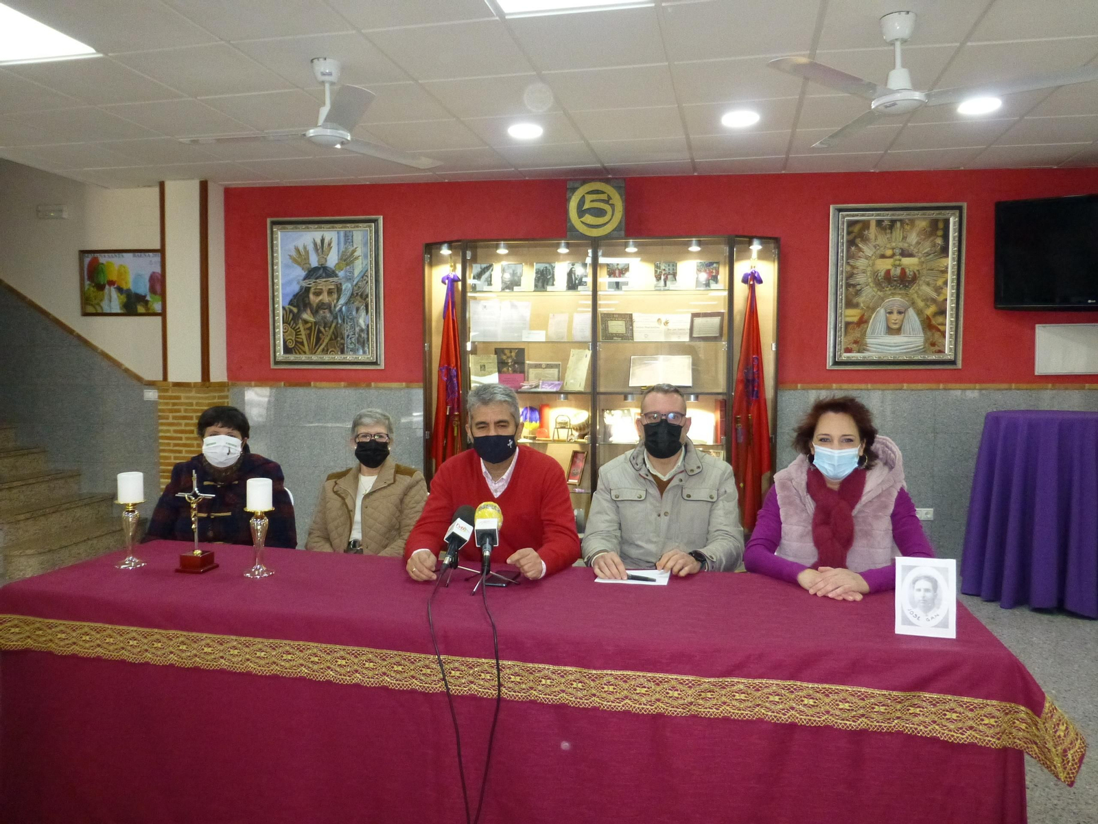 Un momento de la presentación de los pregoneros.