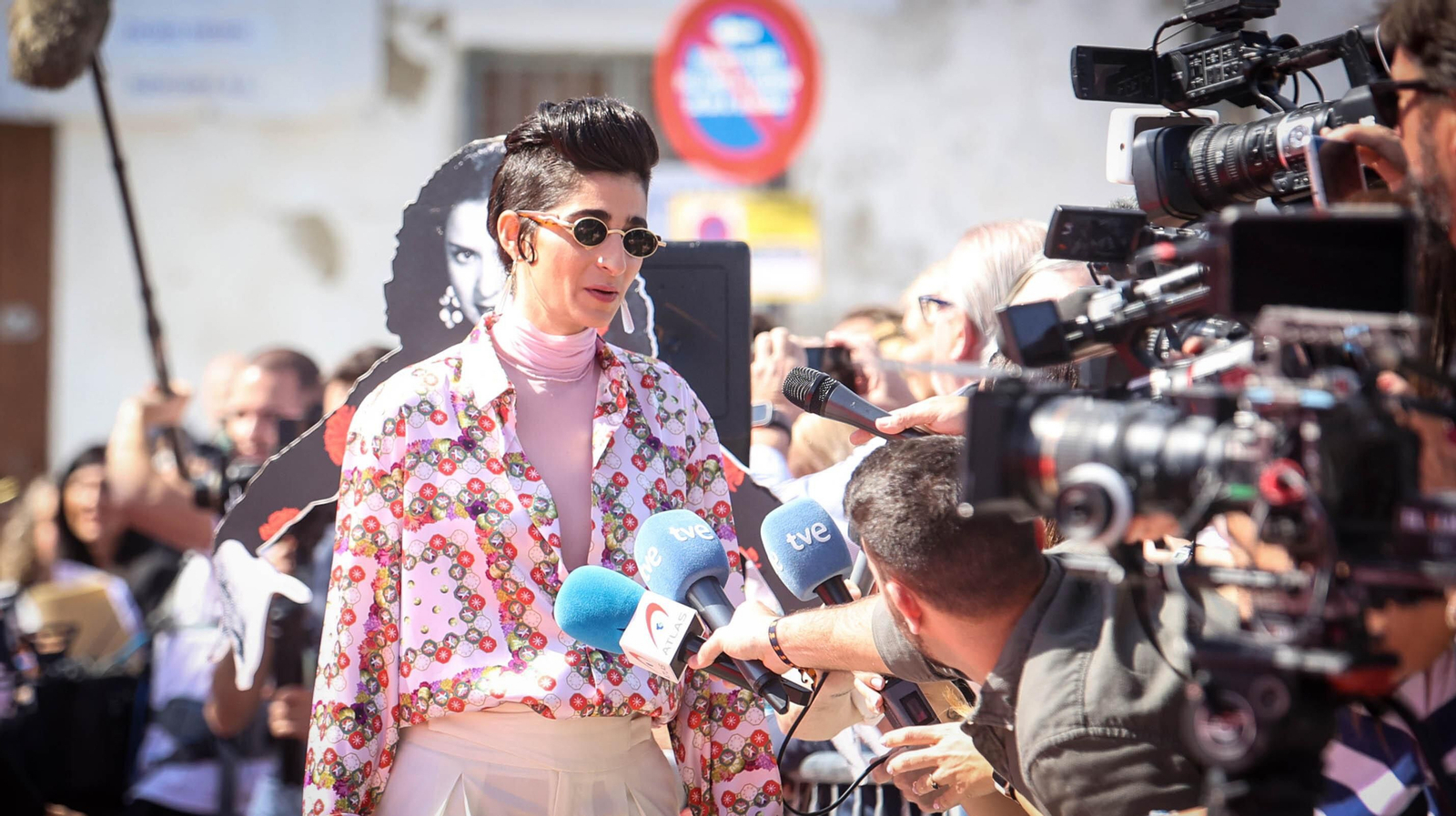 Toda la familia de Lola Flores y muchos famosos en Jerez en la inauguración de su Centro Cultural Toda la familia de Lola Flores y muchos famosos en Jerez en la inauguración de su Centro Cultural