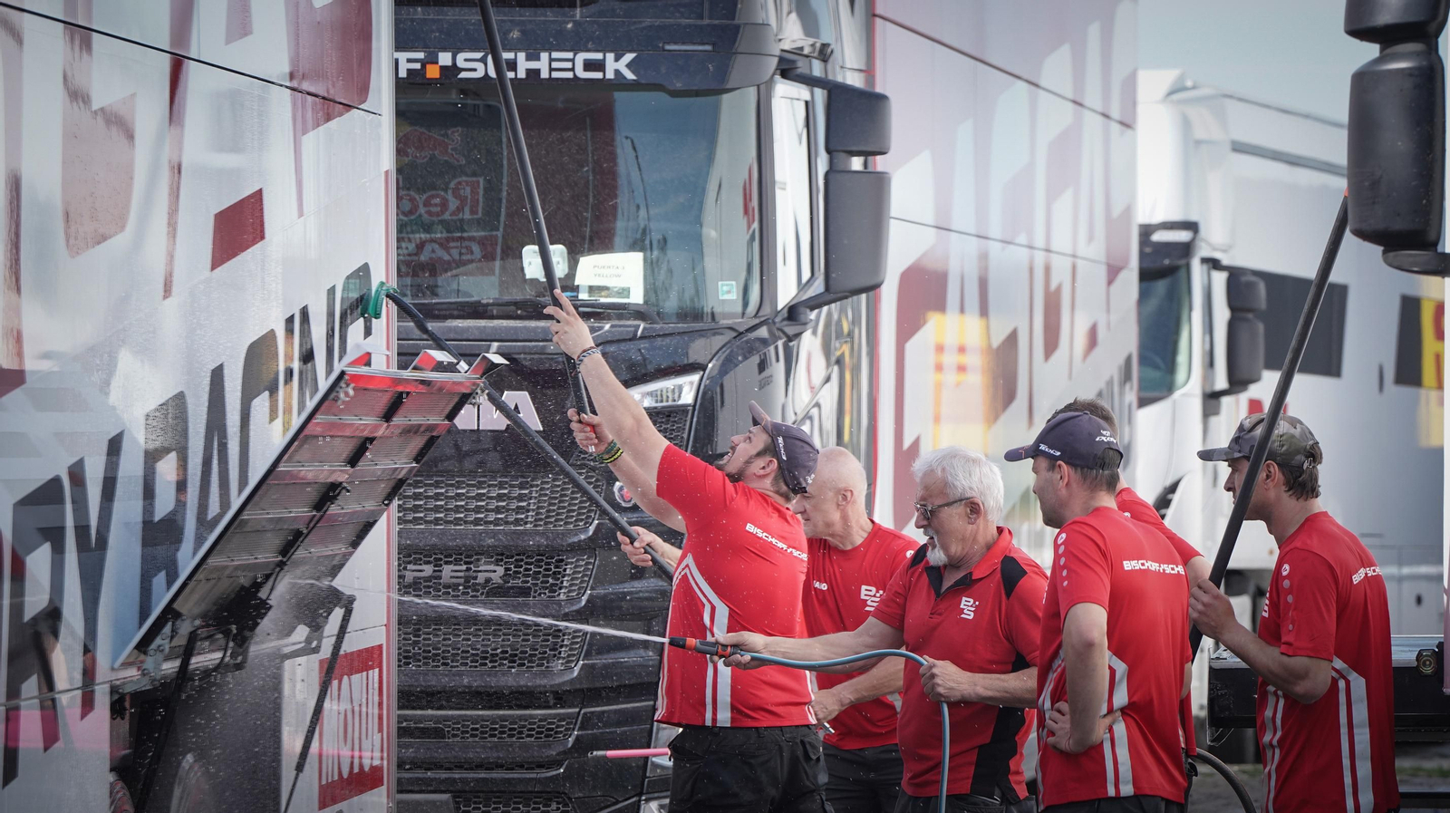 Imágenes de los preparativos para el Mundial Moto GP 2024