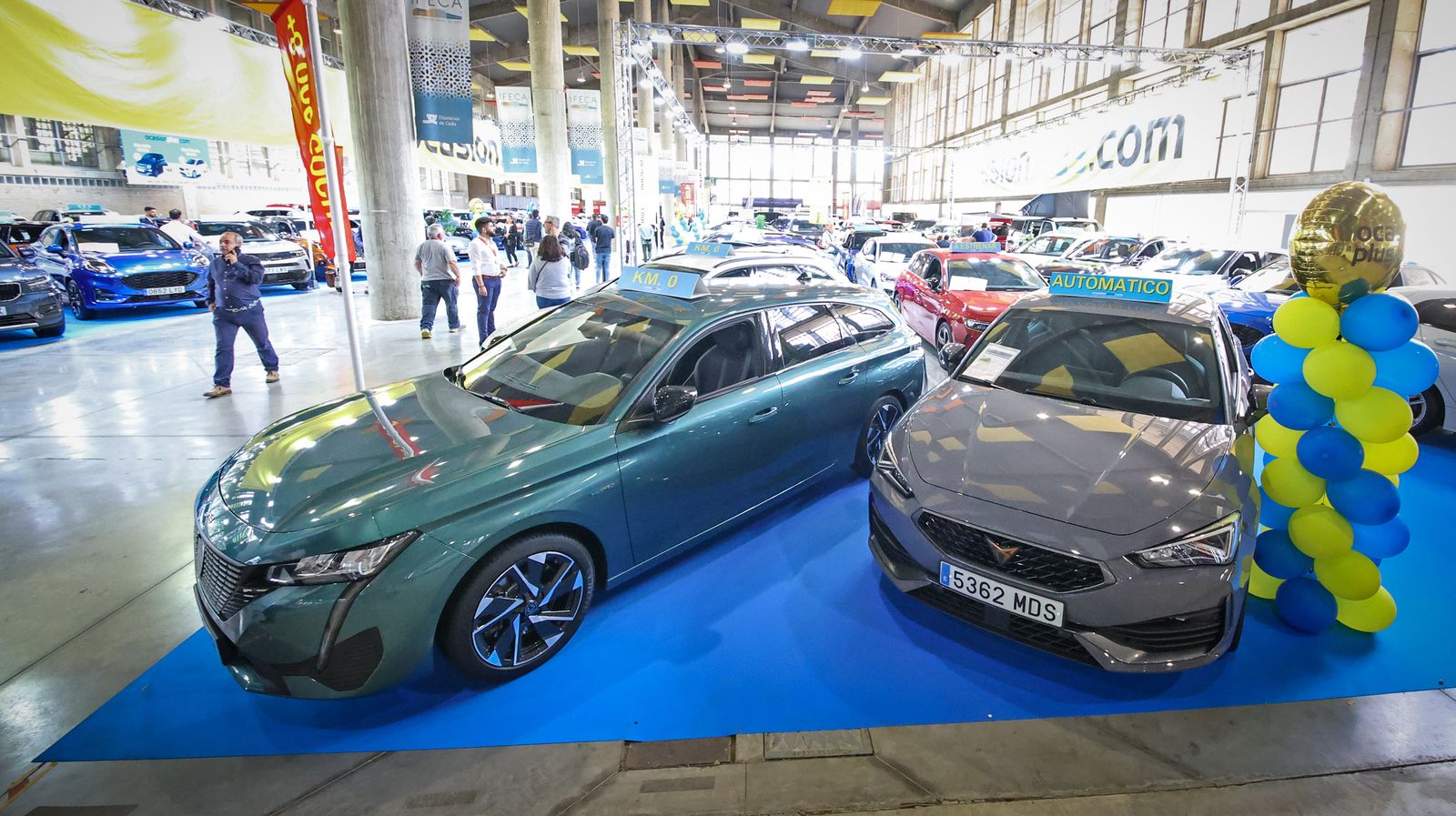 Imágenes de la Feria del Vehículo de Ocasión Multimarca en Jerez