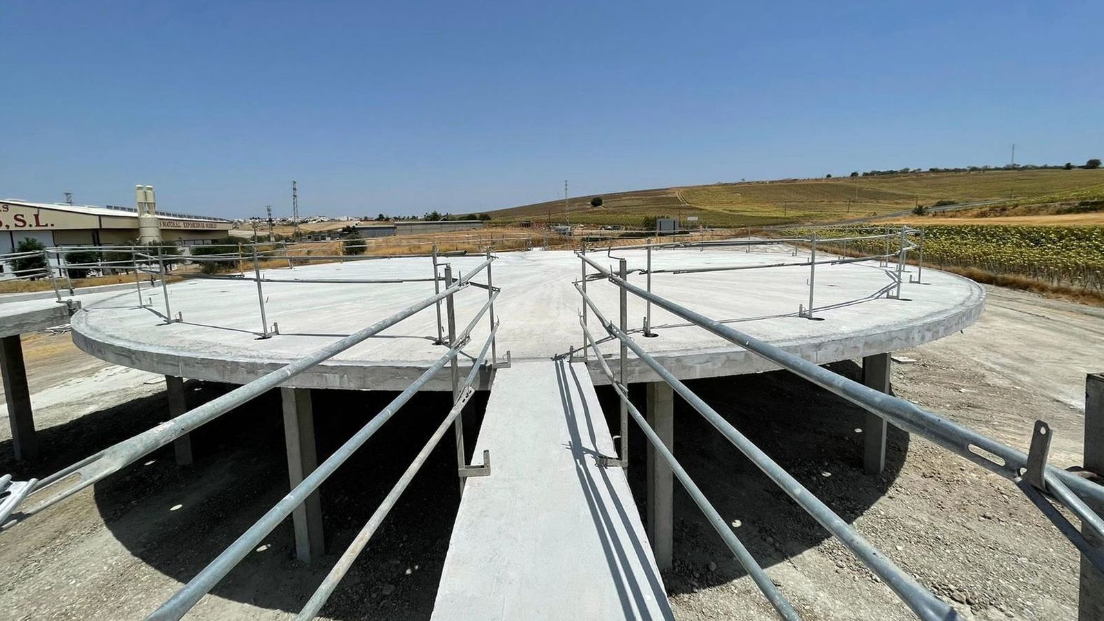 Helipuerto en ejecución en el HARE de Lebrija.