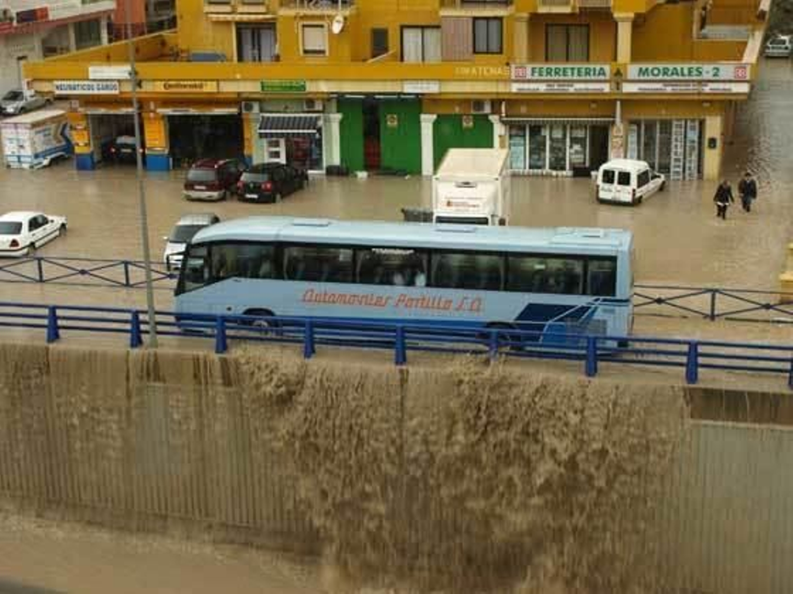 Imagen de Sabinillas, Manilva durante las inundaciones.