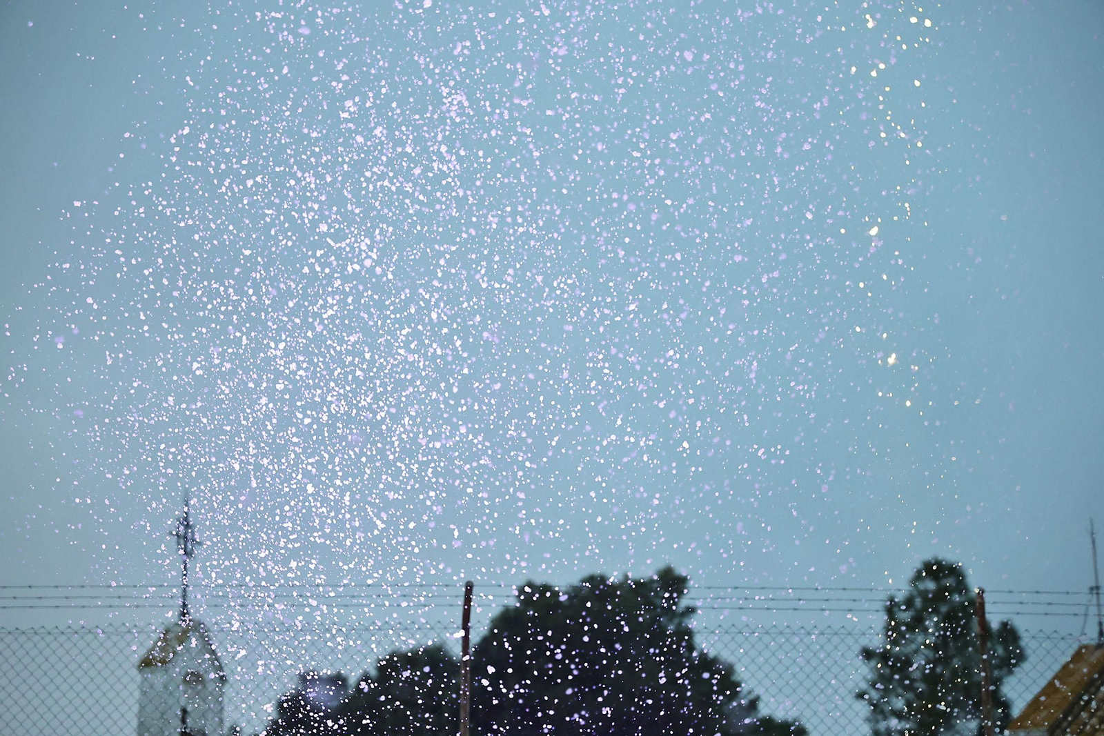 Imágenes de la nevada en el Convento de las Oblatas