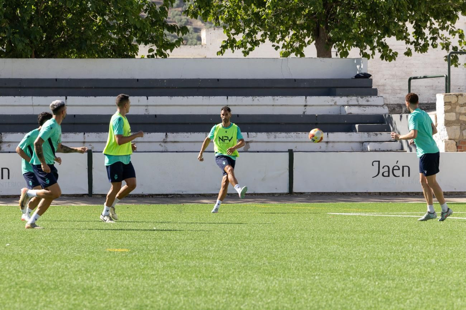 El primer entrenamiento del Real Jaén de la temporada 2025-26