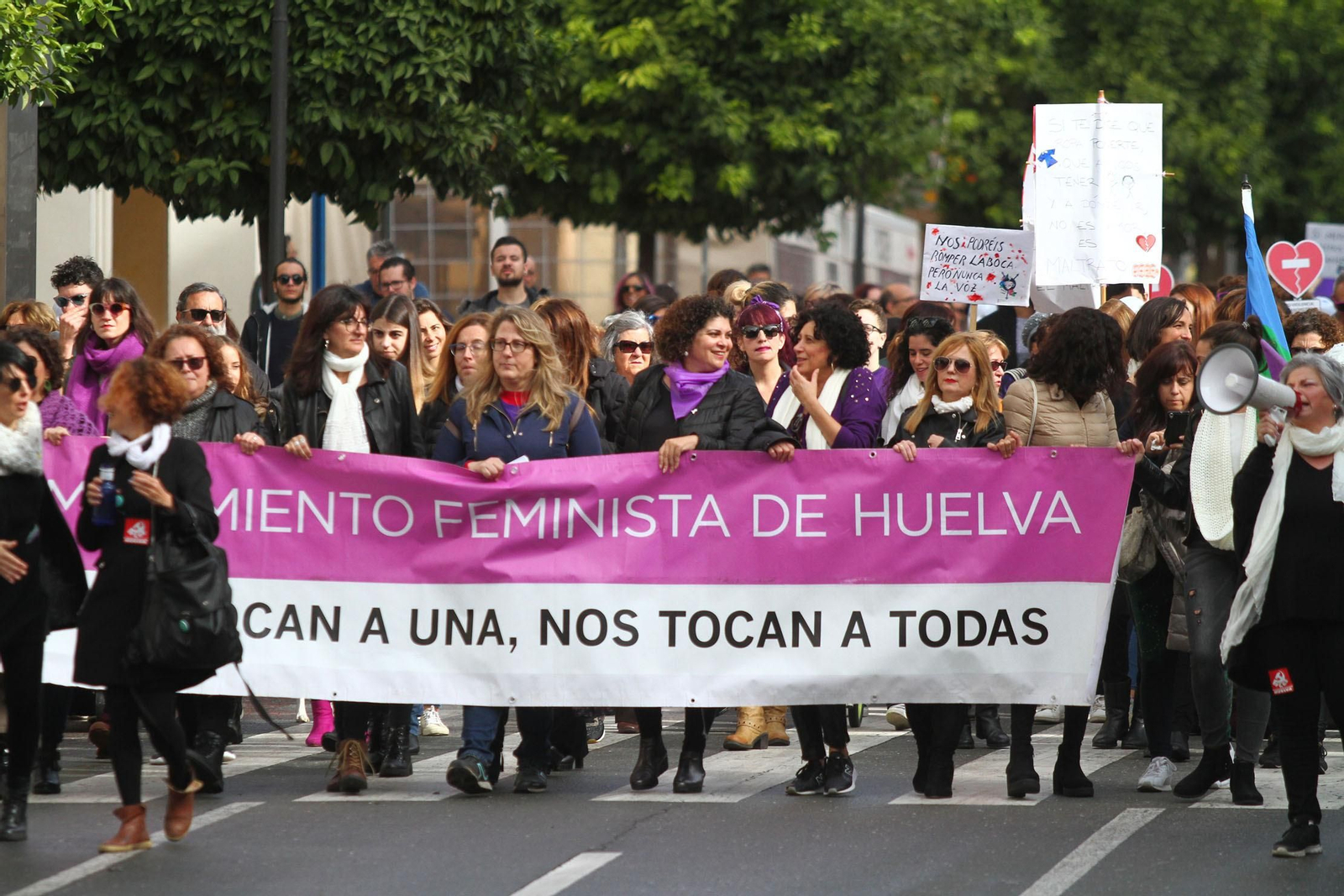 Imagen de la cabecera de la manifestación en Huelva el año pasado.