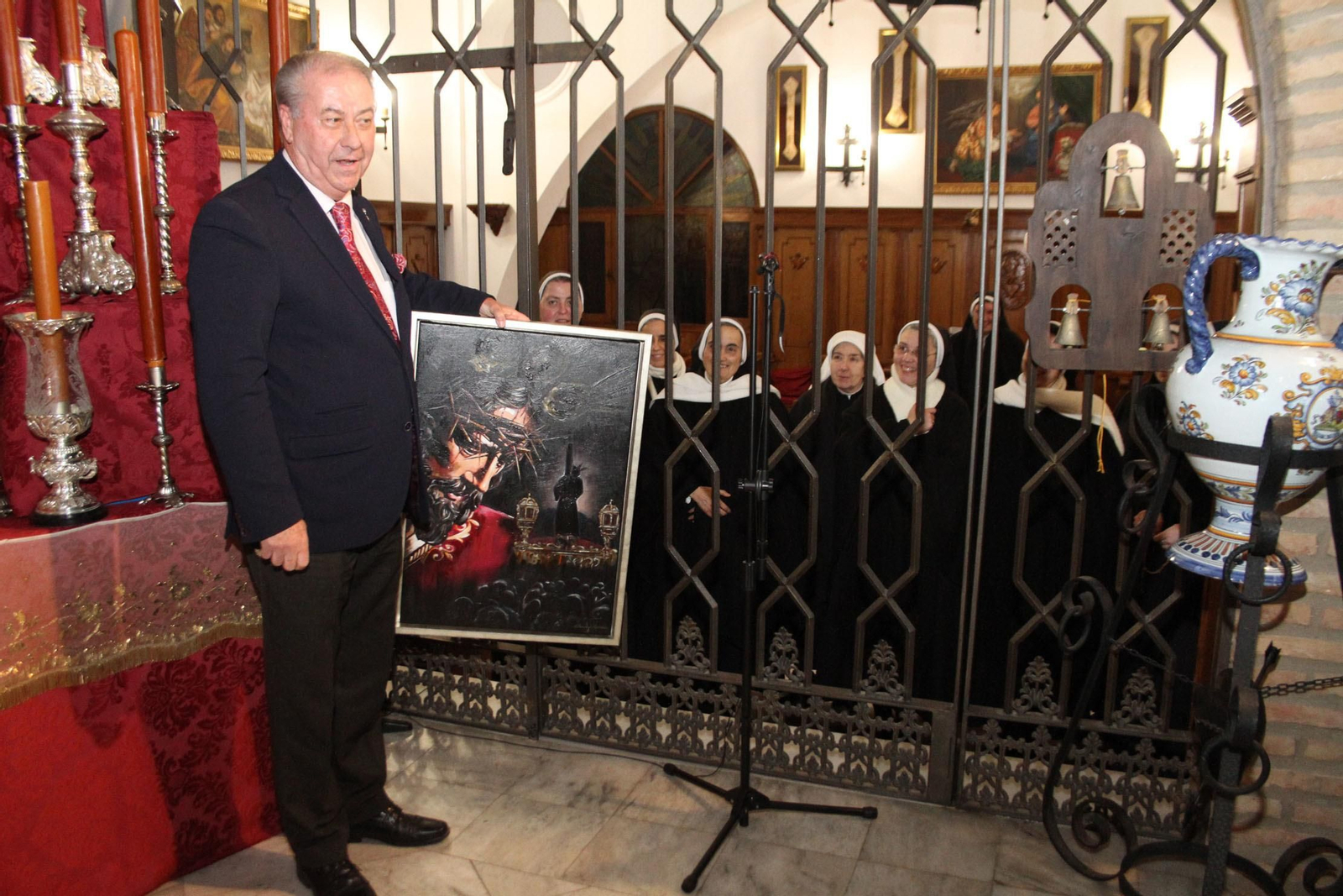 Imágenes de la Presentación del cartel del Vía Crucis de Pasión en las Agustinas