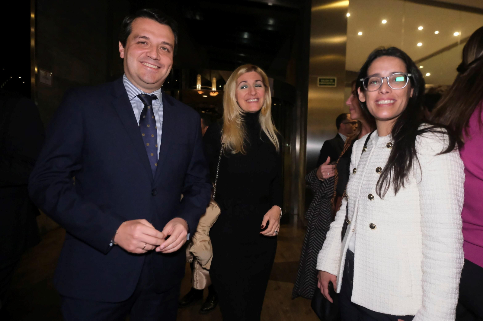 El foro Economía y Sociedad de Asfaco con el alcalde de Córdoba, en imágenes