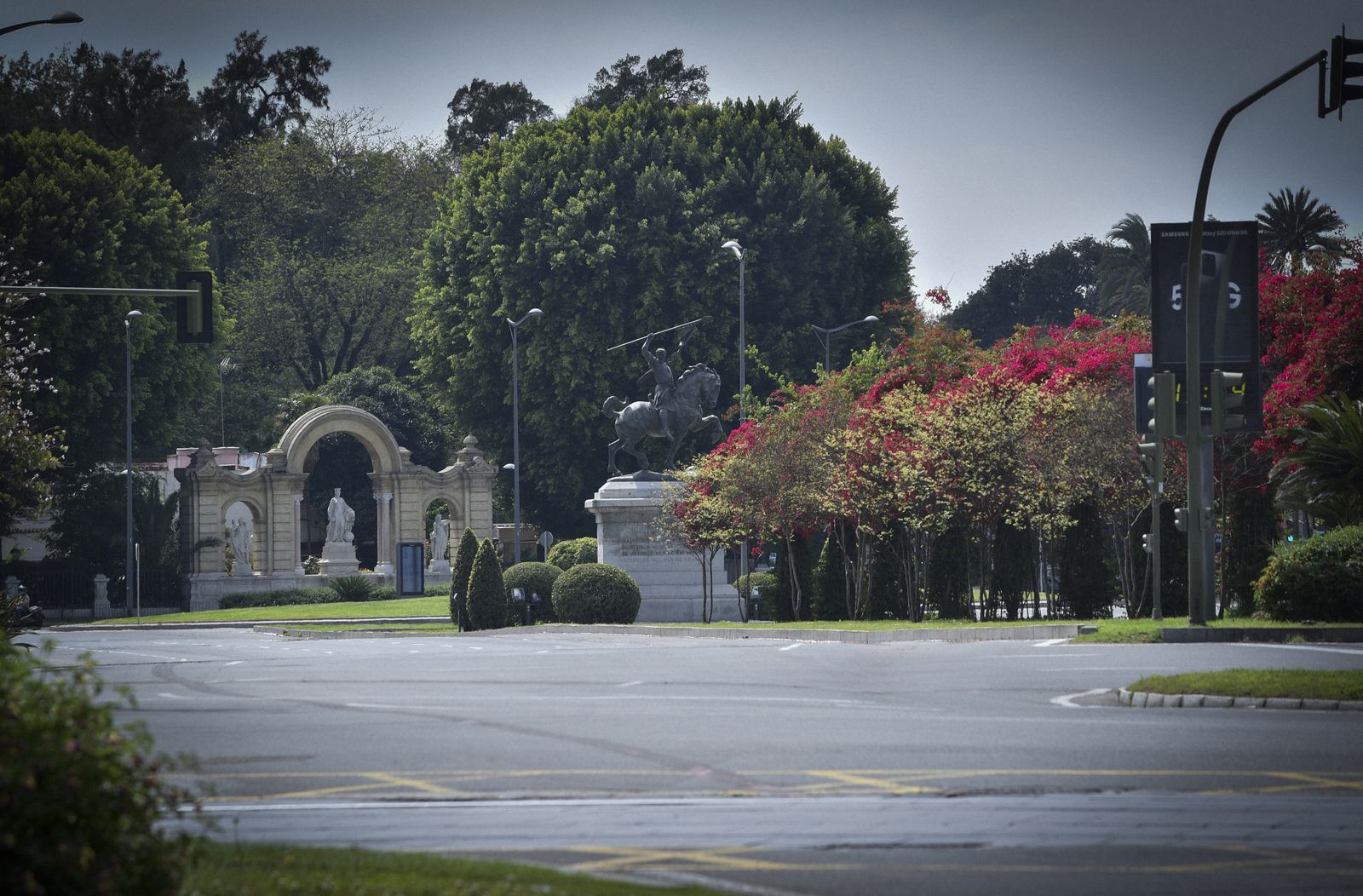 La resistencia en el juzgado de guardia: abogados, policía y guardia civil en el Prado de San Sebastián