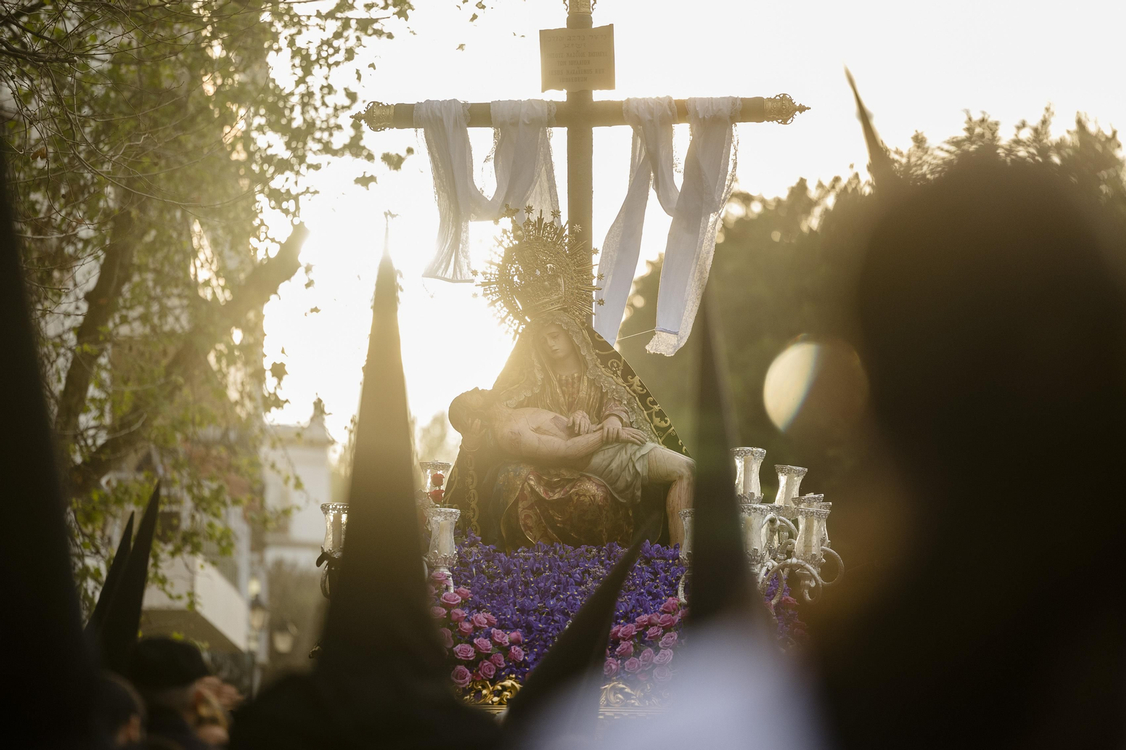Las imágenes de la cofradía del Caminito este Miércoles Santo en la Semana Santa de Cádiz de 2024