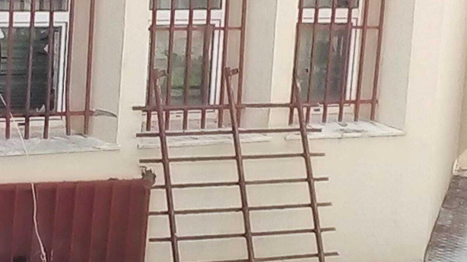 Los destrozos cada vez son mayores.