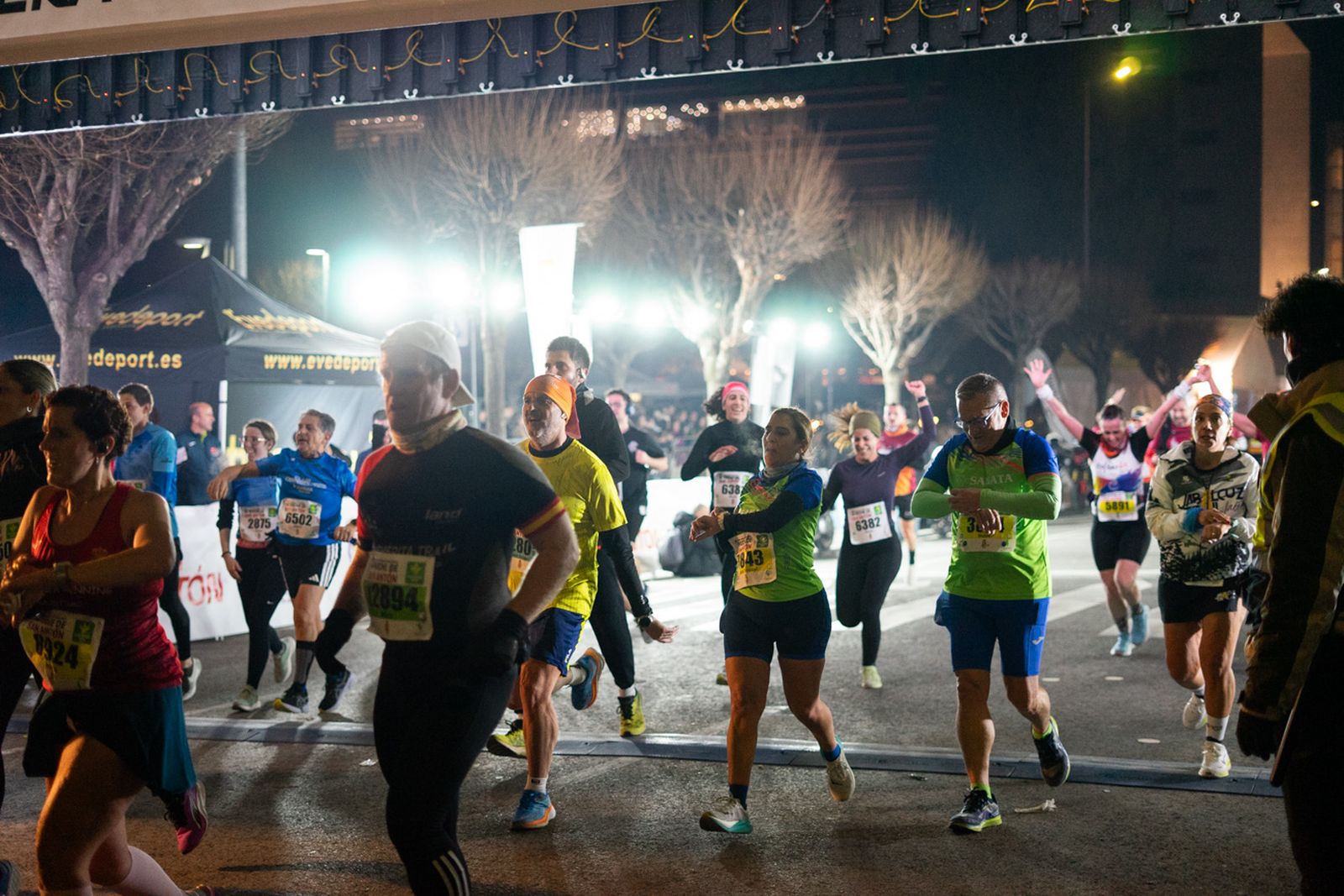 En imágenes: búscate en tu llegada a meta de la Carrera de San Antón 2026 (21)