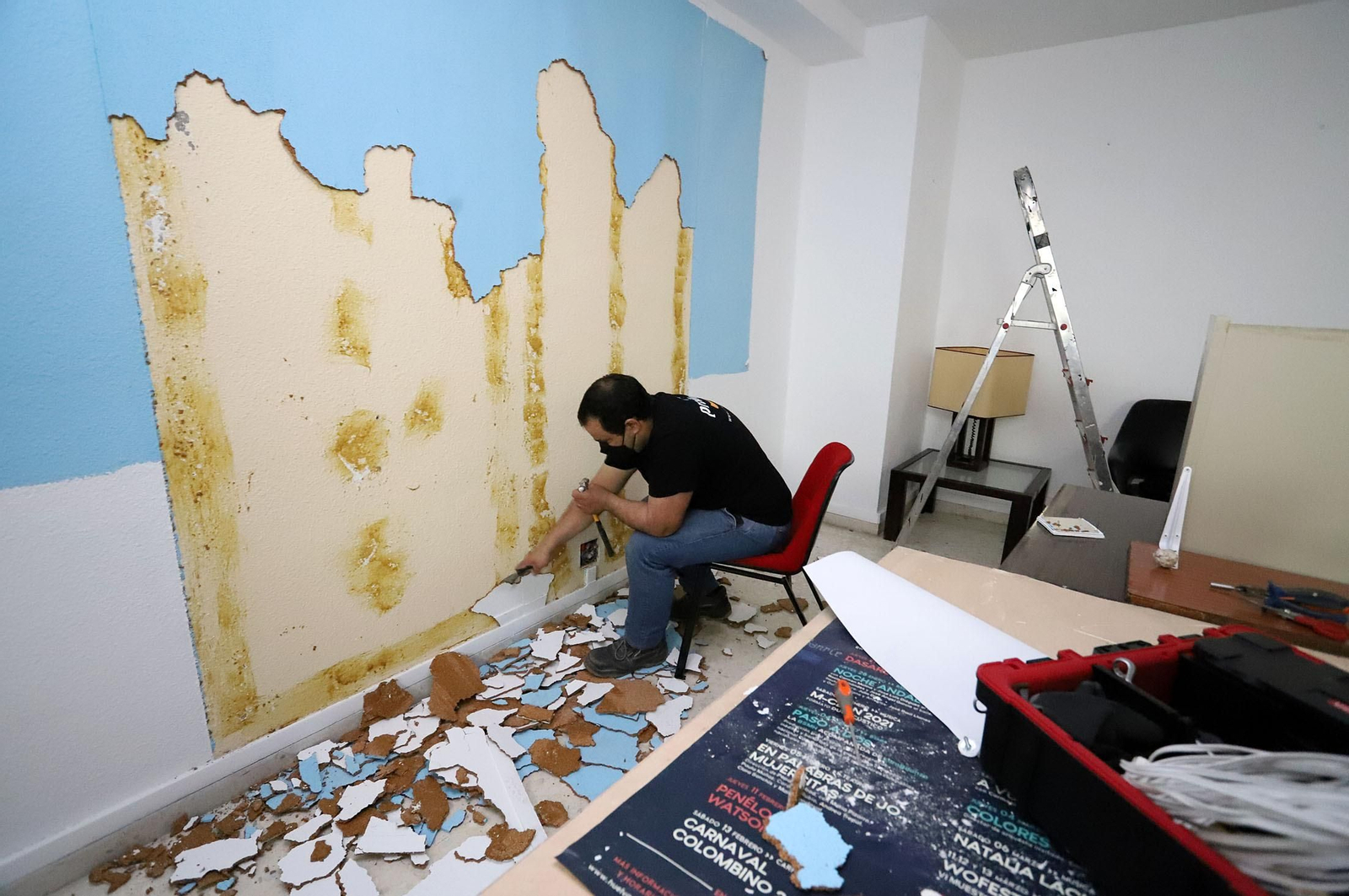 Huelva recibe del Gobierno central más de tres millones en ayudas a entidades locales para rehabilitar edificios públicos Huelva recibe del Gobierno central más de tres millones en ayudas a entidades locales para rehabilitar edificios públicos