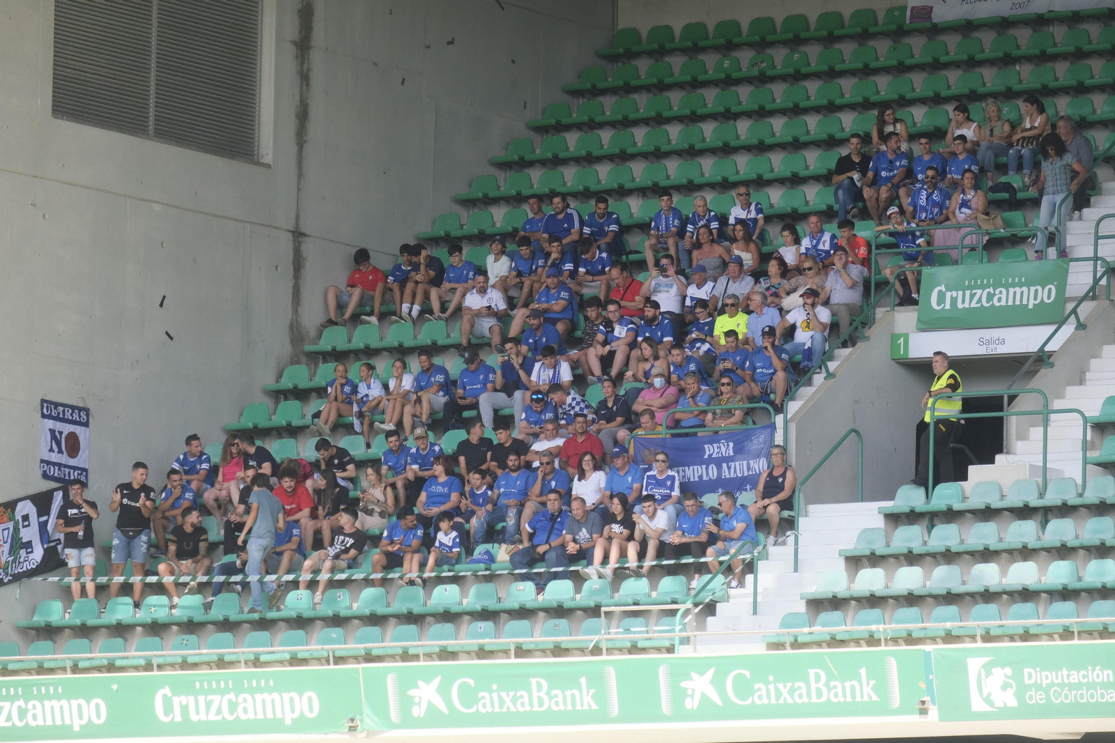 Las mejores fotos del ambiente en El Arcángel en el Córdoba CF - San Fernando Las mejores fotos del ambiente en El Arcángel en el Córdoba CF - San Fernando