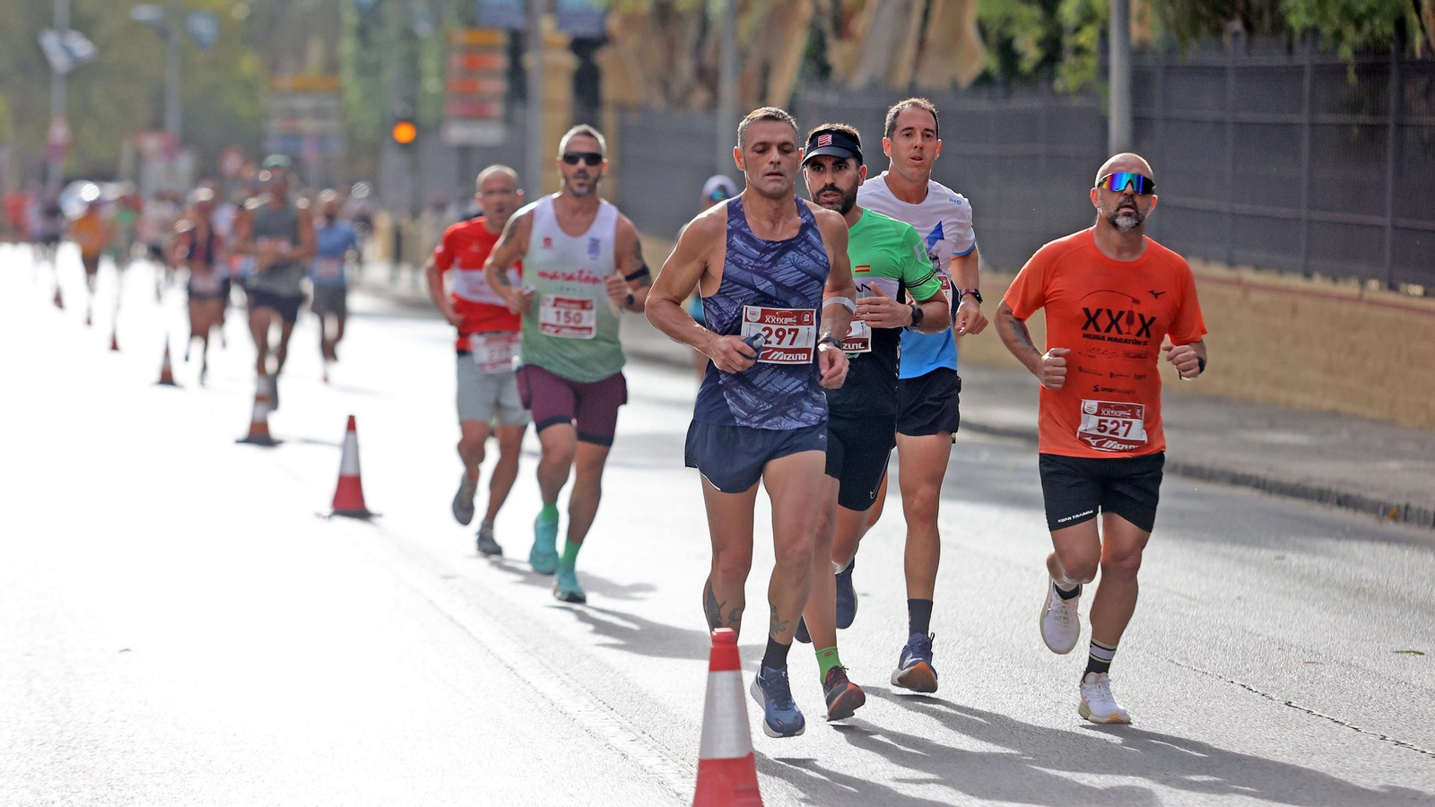 Búscate en la Media Maratón de Jerez 2025 (6)