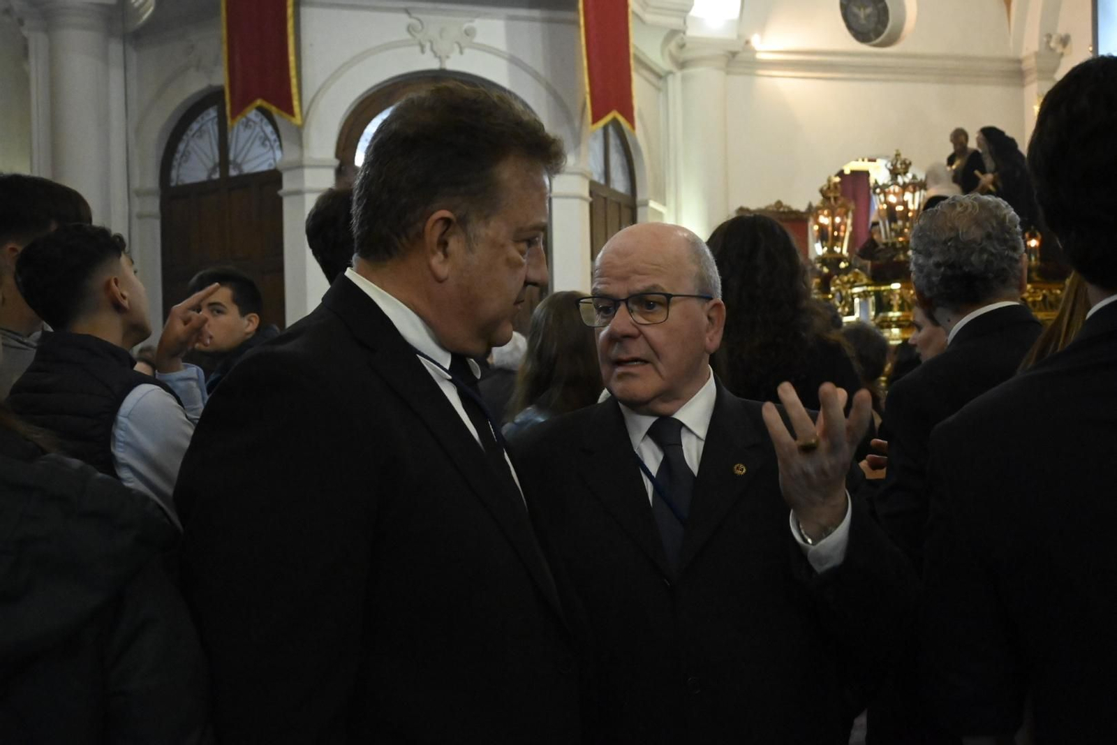 Las mejores imágenes del Miércoles Santo: Hermandad de la Santa Cruz