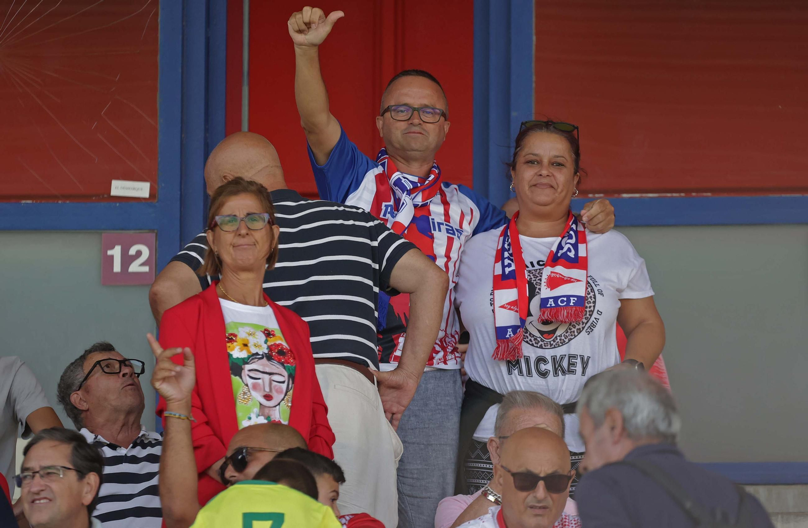 Búscate en el Nuevo Mirador durante el Algeciras CF - Marbella FC