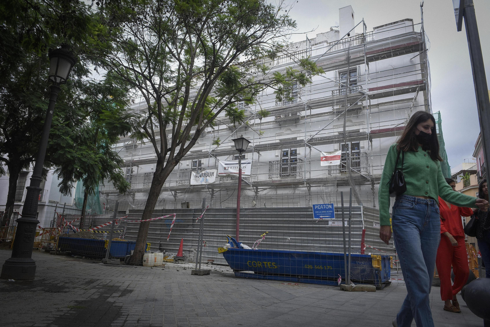 Inversión de más de cuatro millones para adecuar a uso hotelero un edificio de la Plaza de Molviedro, un proyecto con licencia desde 2018.