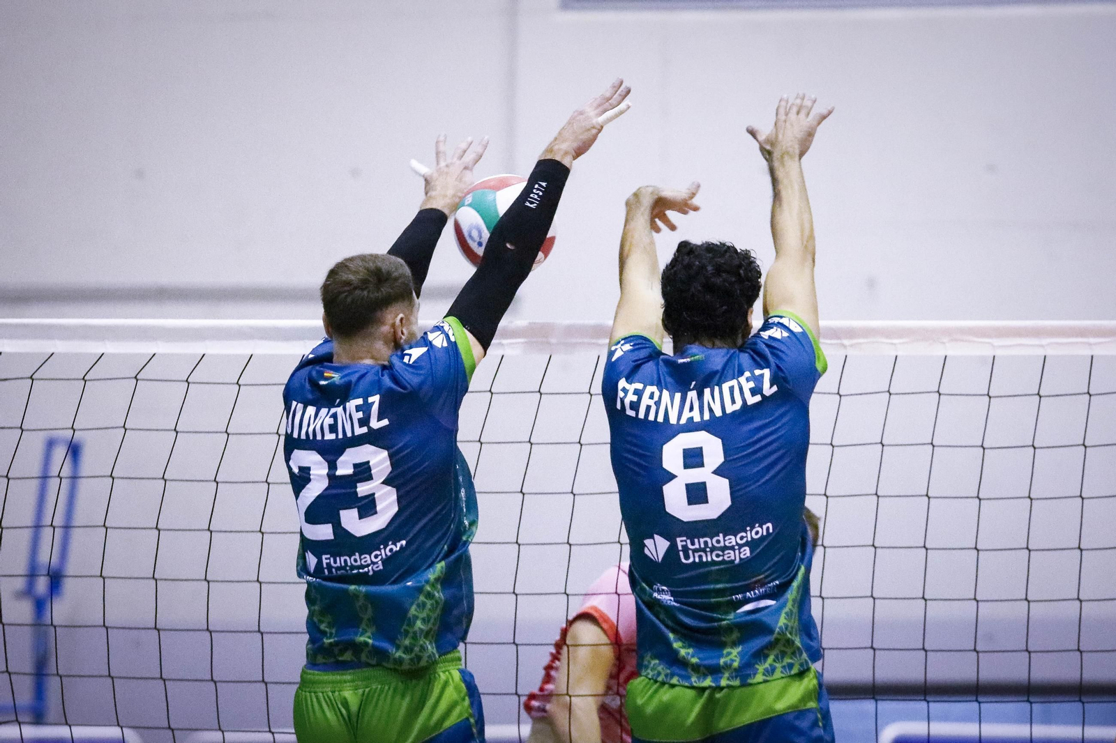 Unicaja Costa de Almería-Arenal Emeve de la Superliga, en imágenes