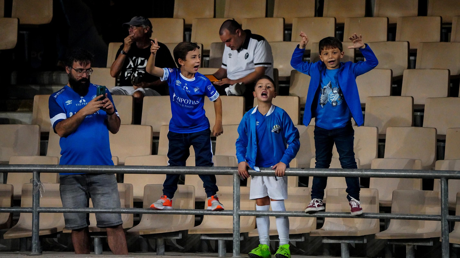 Búscate en el partido Xerez DFC- Ejido