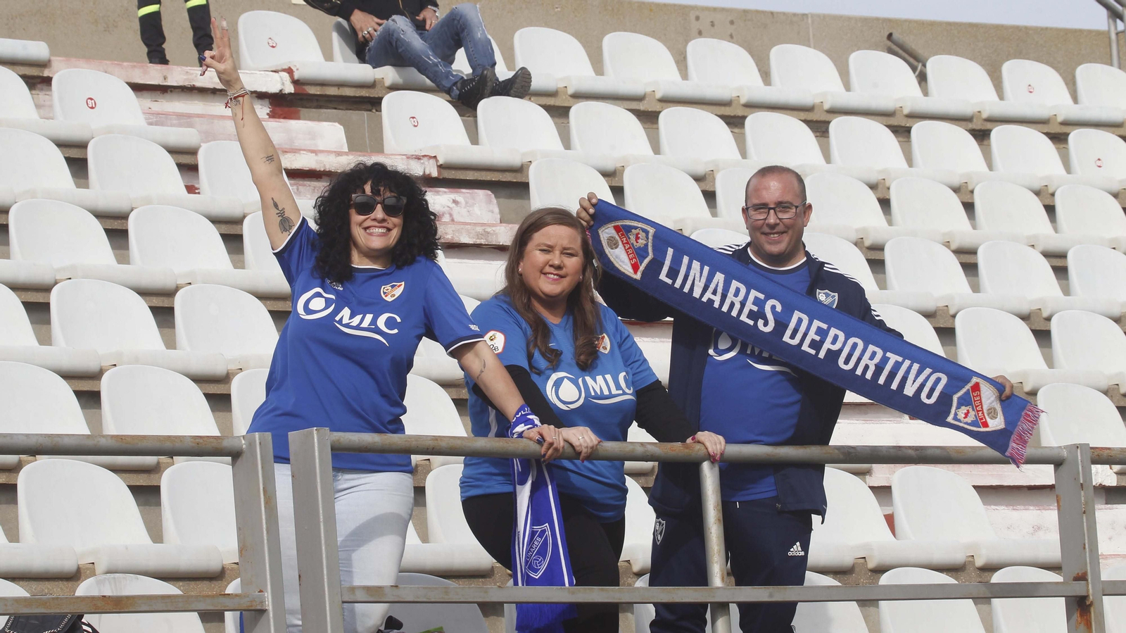 Búscate en el Algeciras CF  - Linares de Primera Federación