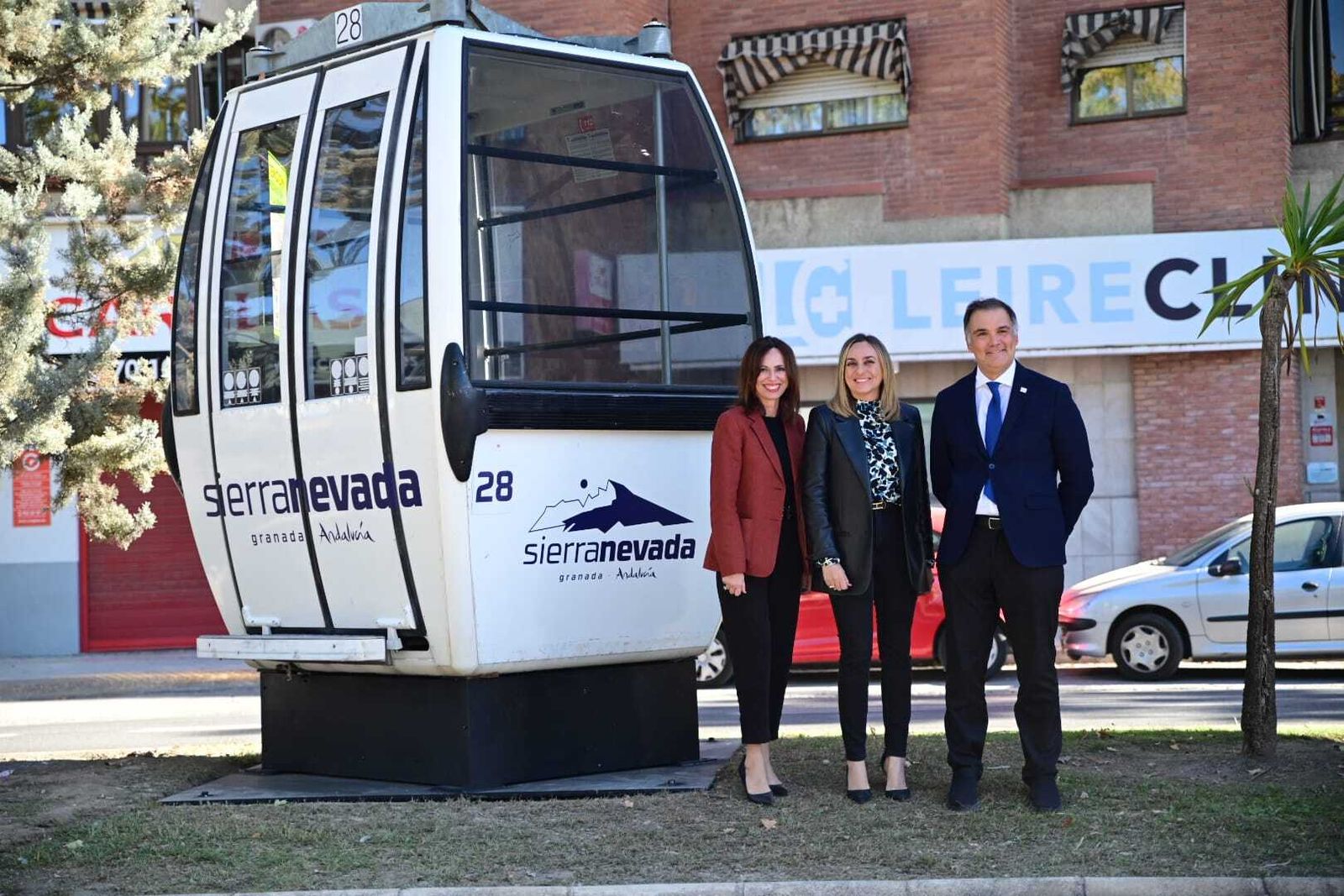 Recuperan la parada en el Palacio de Congresos para el autobús de Sierra Nevada