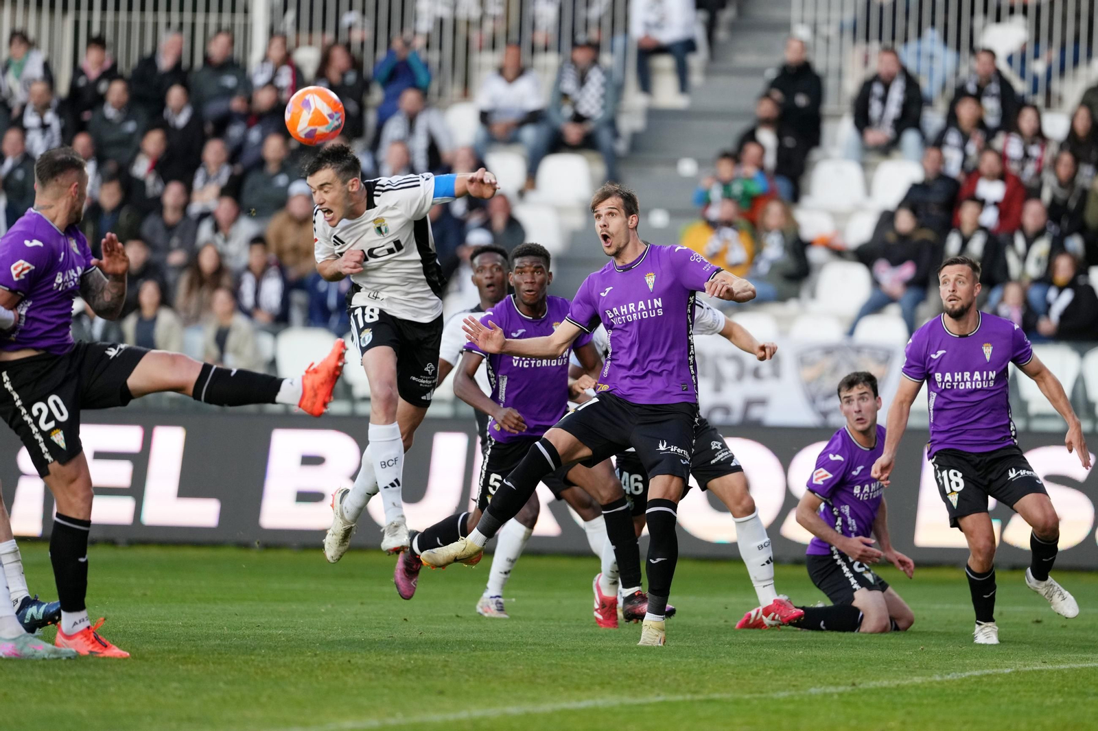 Las mejores fotos del Burgos CF - Córdoba CF en El Plantío