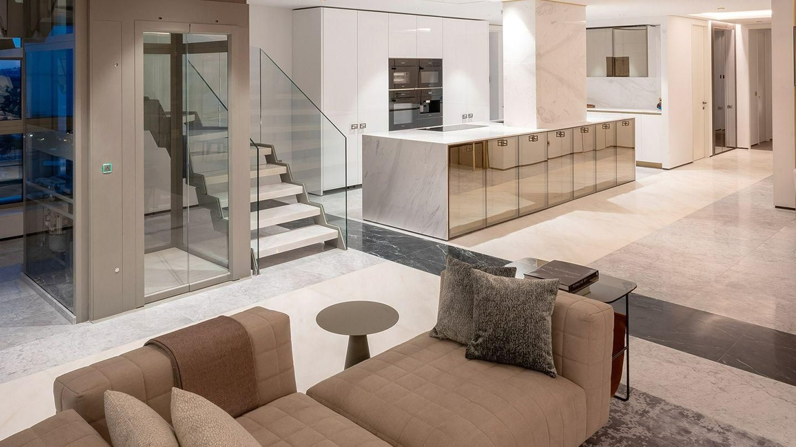 Cocina con electrodomésticos de Miele.