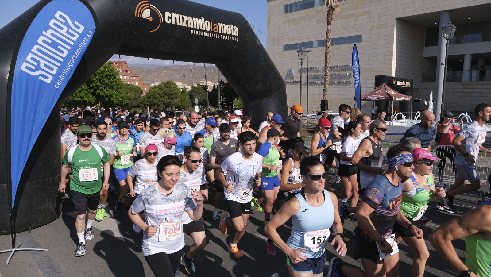 Imágenes de la II Carrera Sin Humo, en Almería