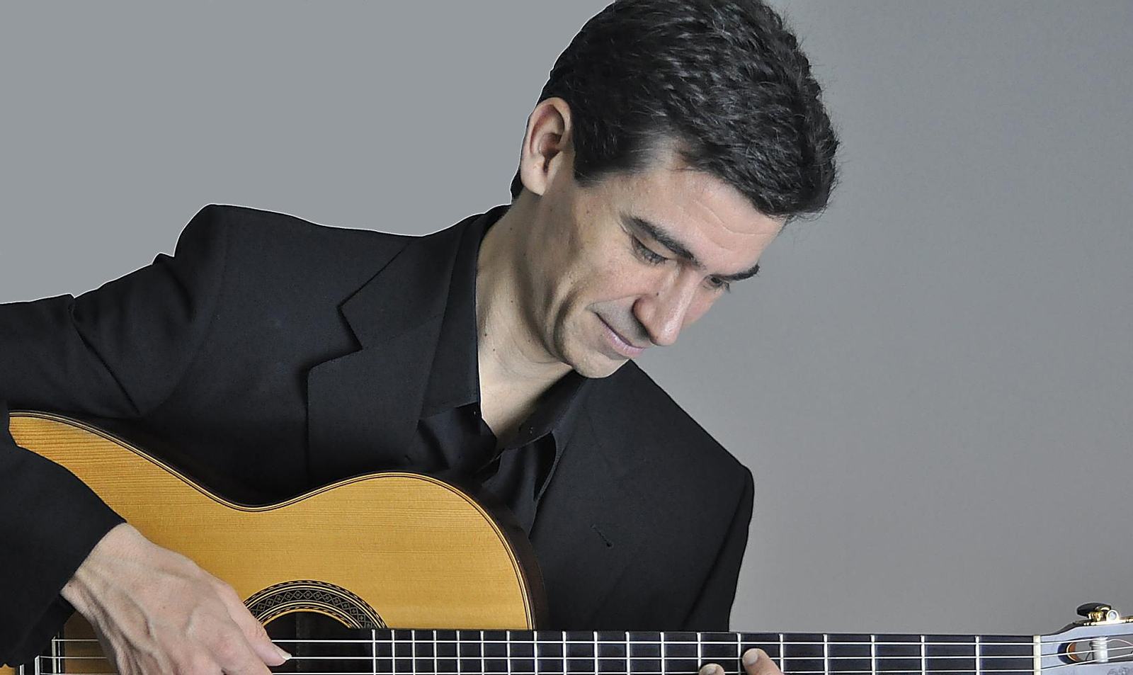 Jesús Pineda ha editado y grabado la música guitarrística de Castillo