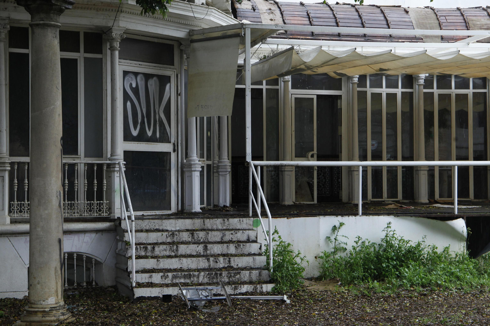 Imágenes del momento del robo en el edificio que albergaba la discoteca Bandalai