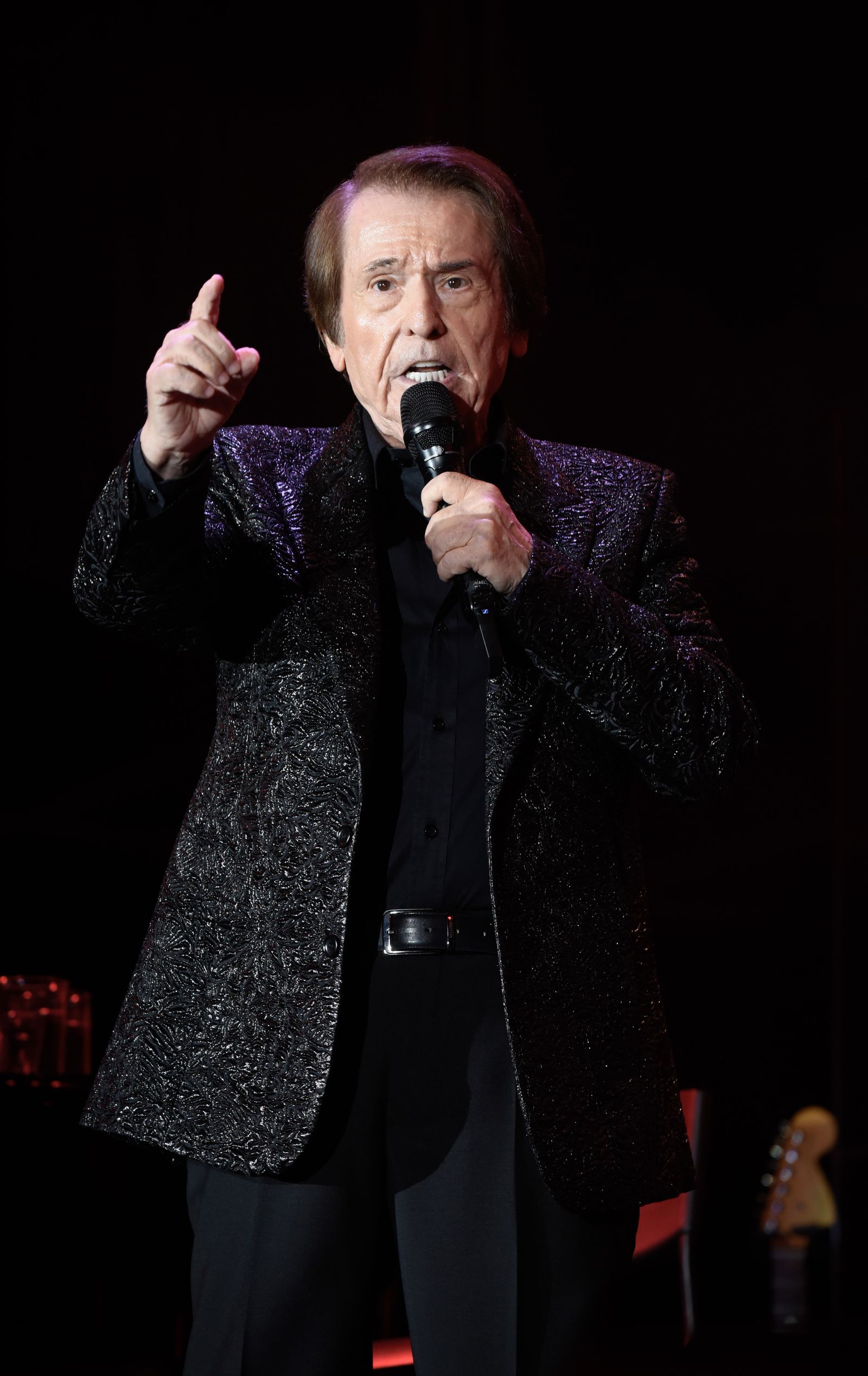 El concierto de Raphael en las Noches de La Maestranza, en imágenes