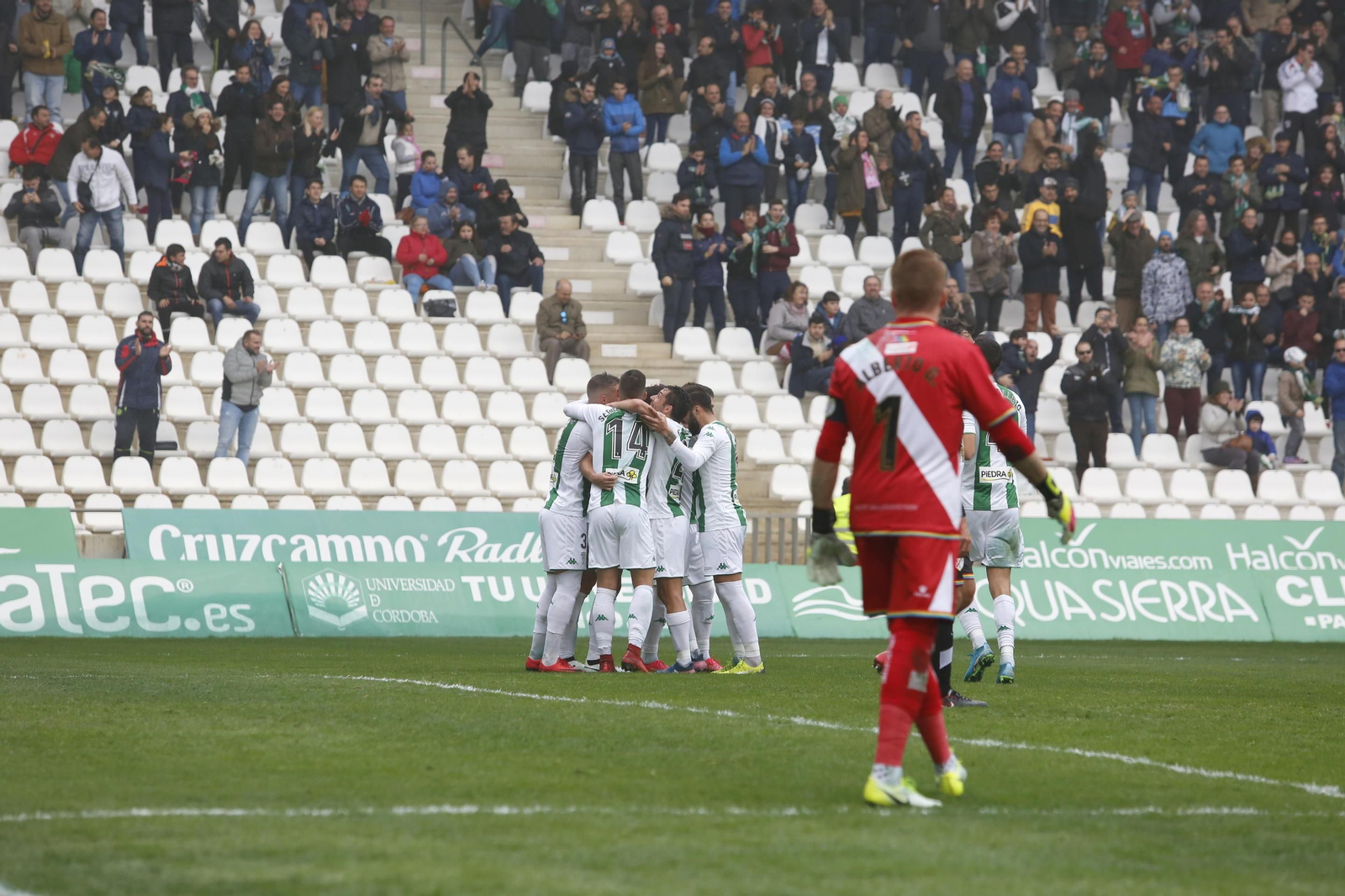 Las imágenes del Córdoba-Rayo Vallecano