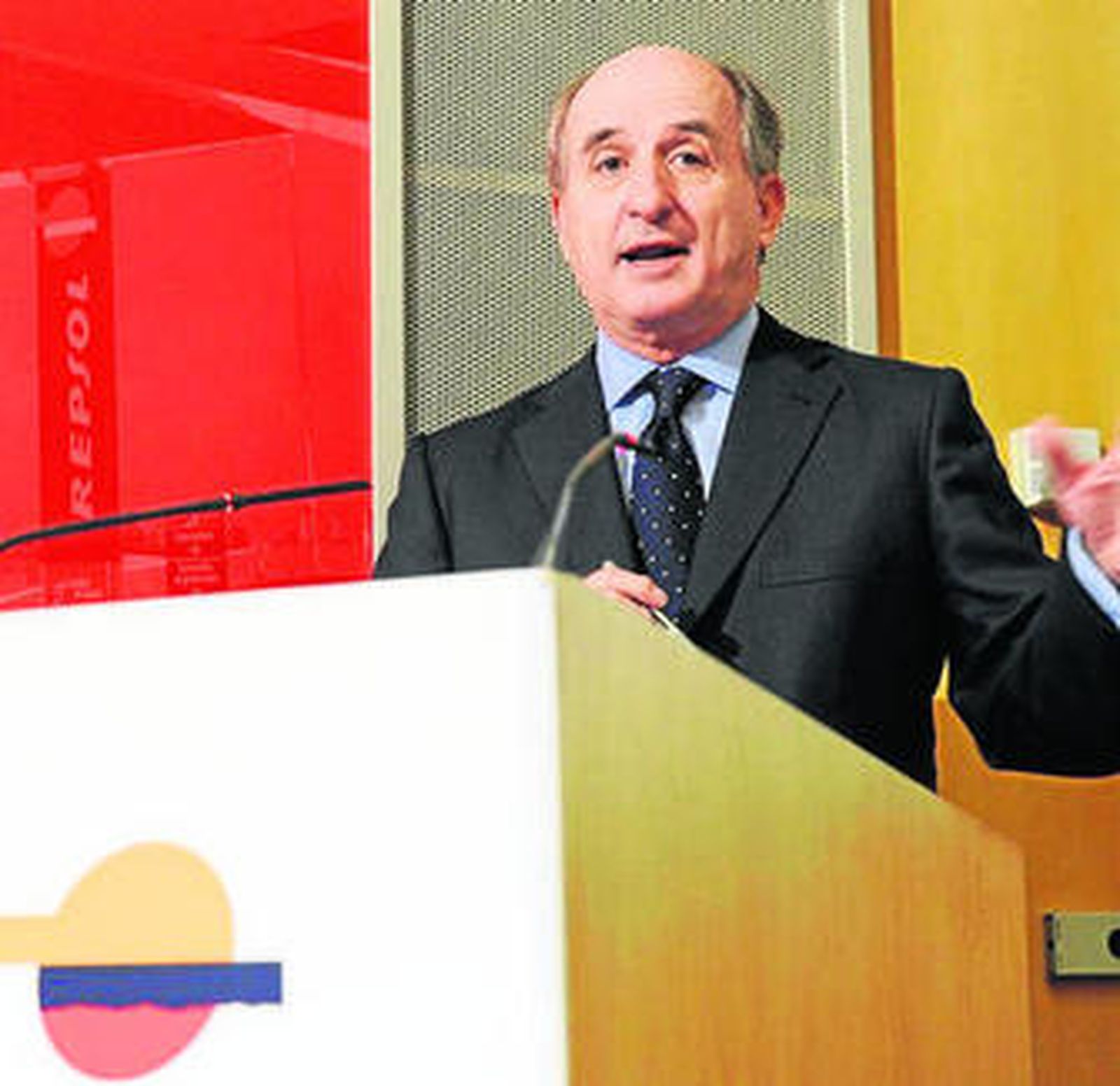 El presidente de Repsol, Antonio Brufau, ayer en Madrid.