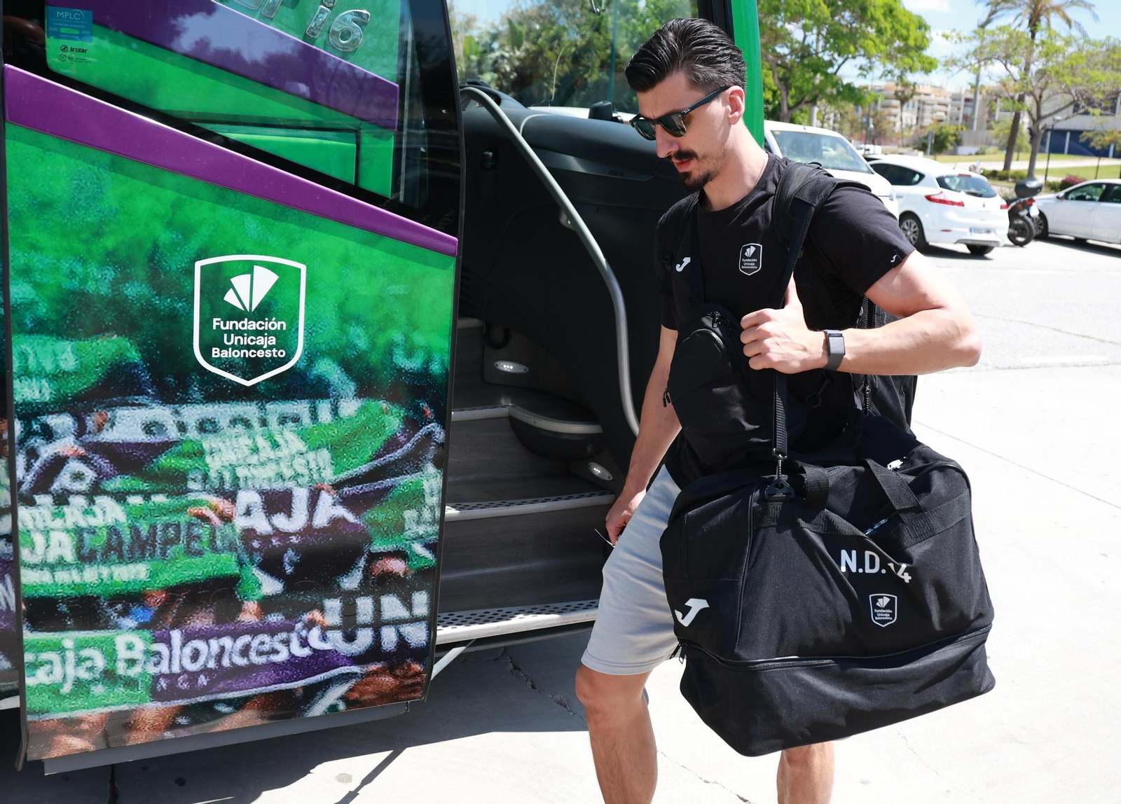 La salida del Unicaja a la Final Four de Atenas, en fotos