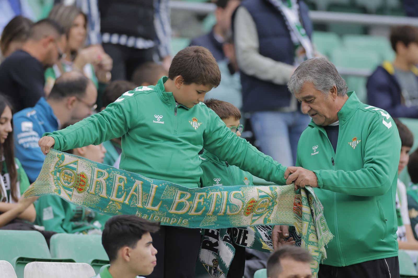 Búscate en las fotos del Betis-Mallorca